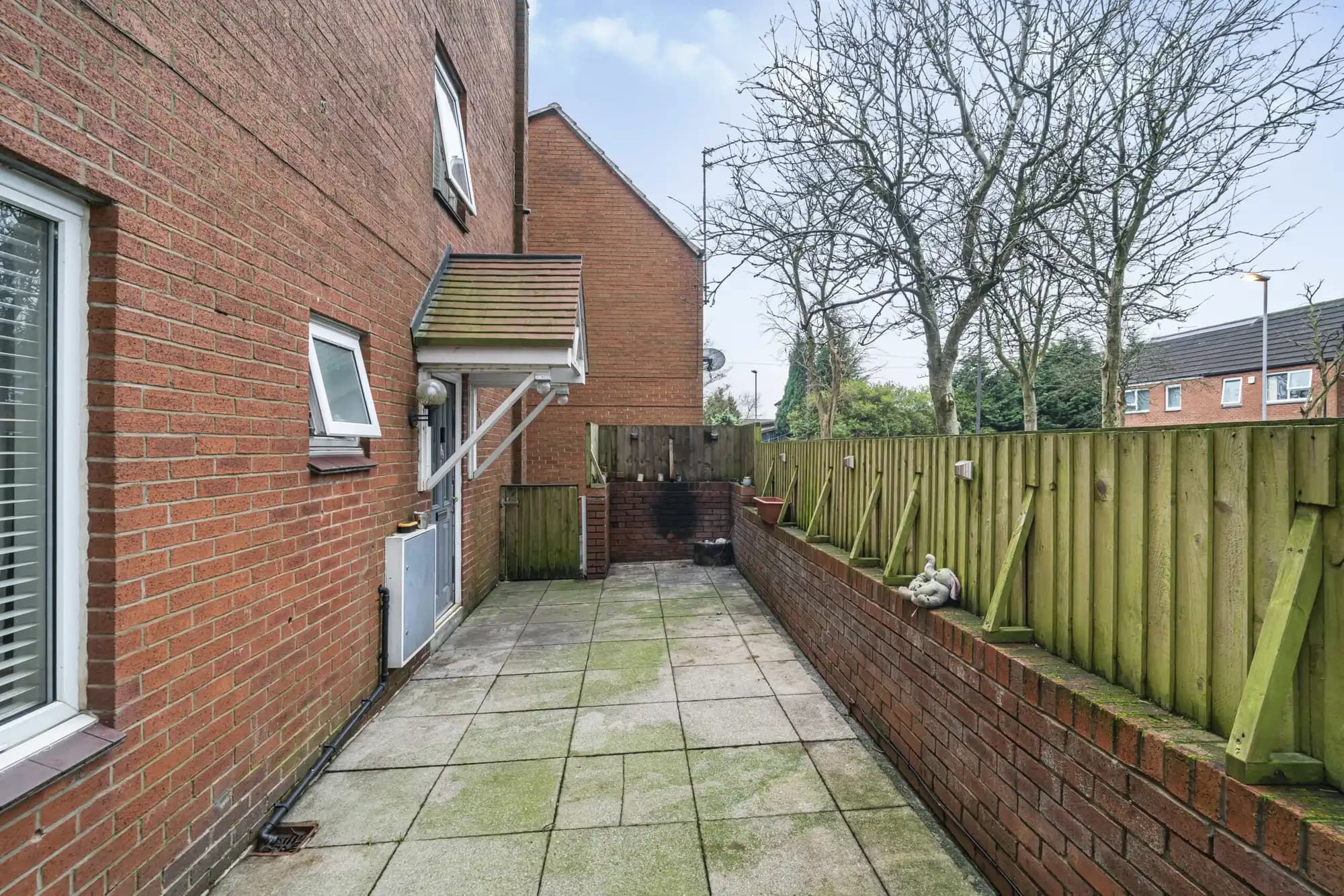 property photo 19 of 24