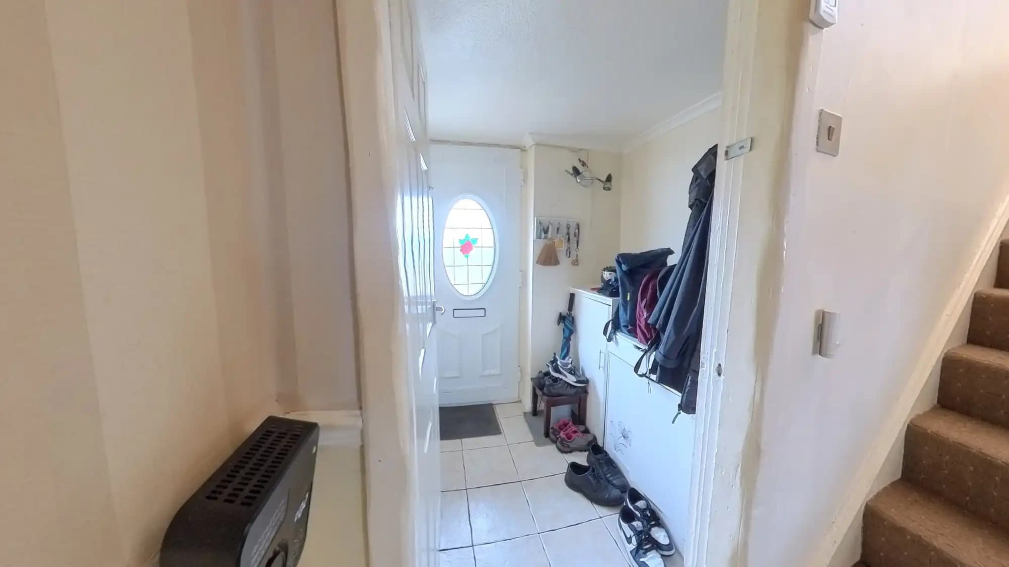 property photo 17 of 27