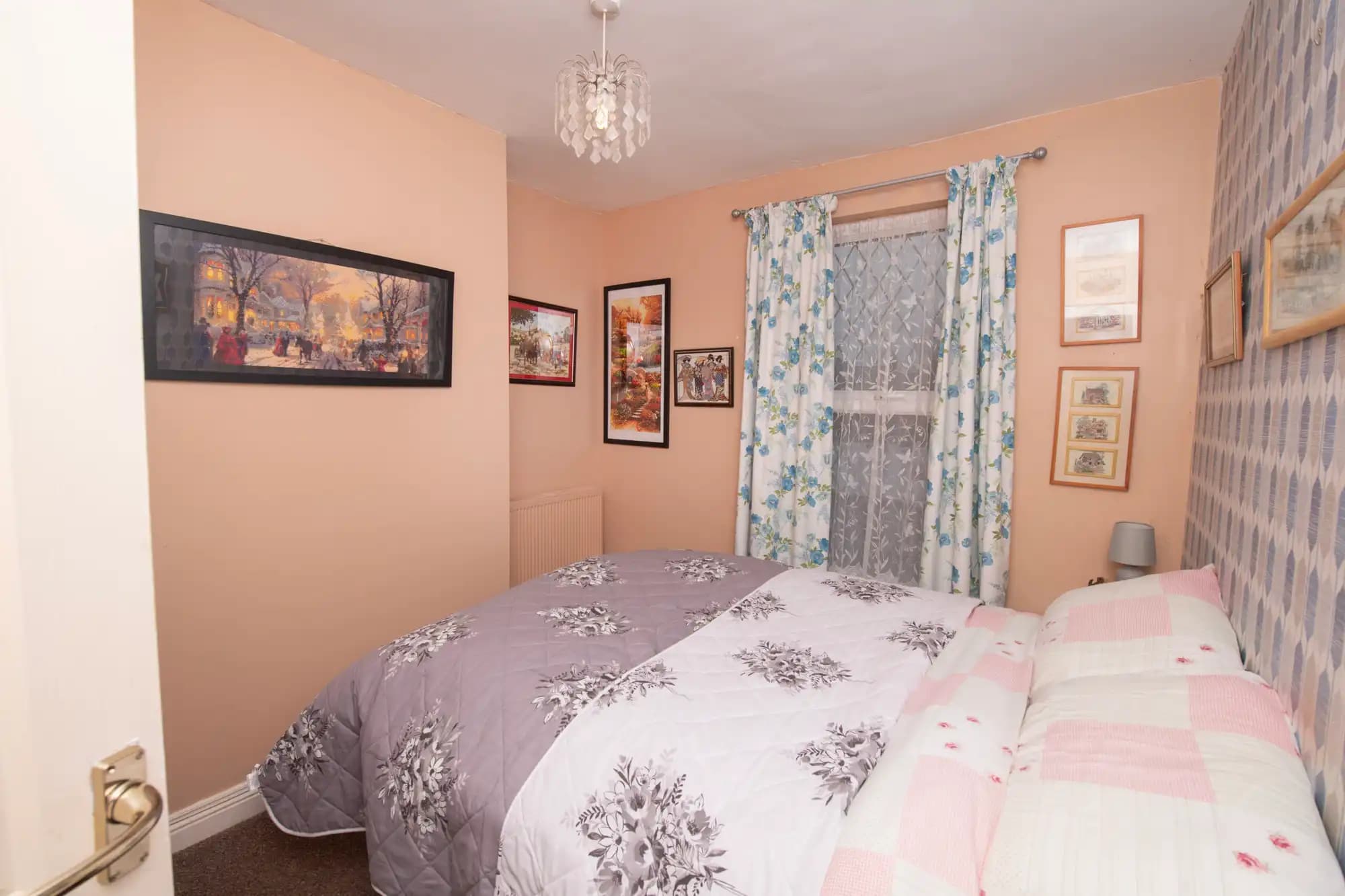 property photo 5 of 22