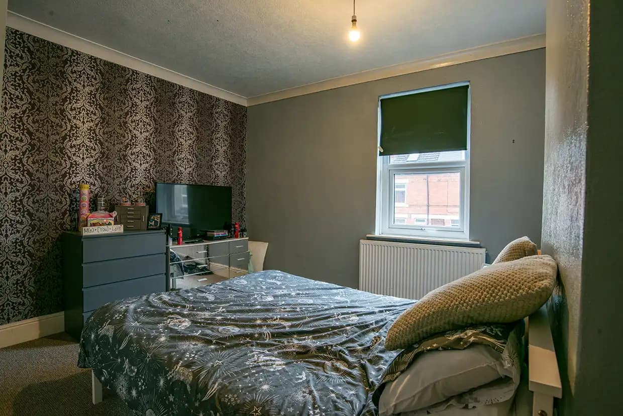 property photo 17 of 23