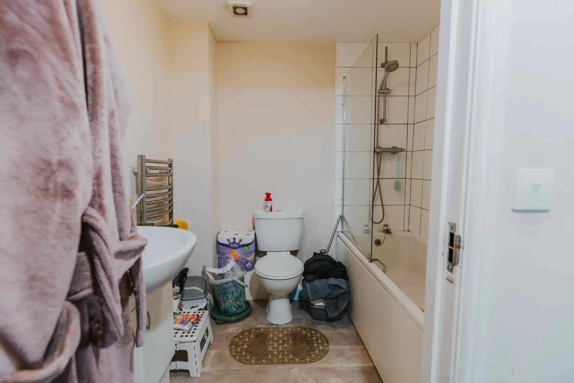 property photo 9 of 15