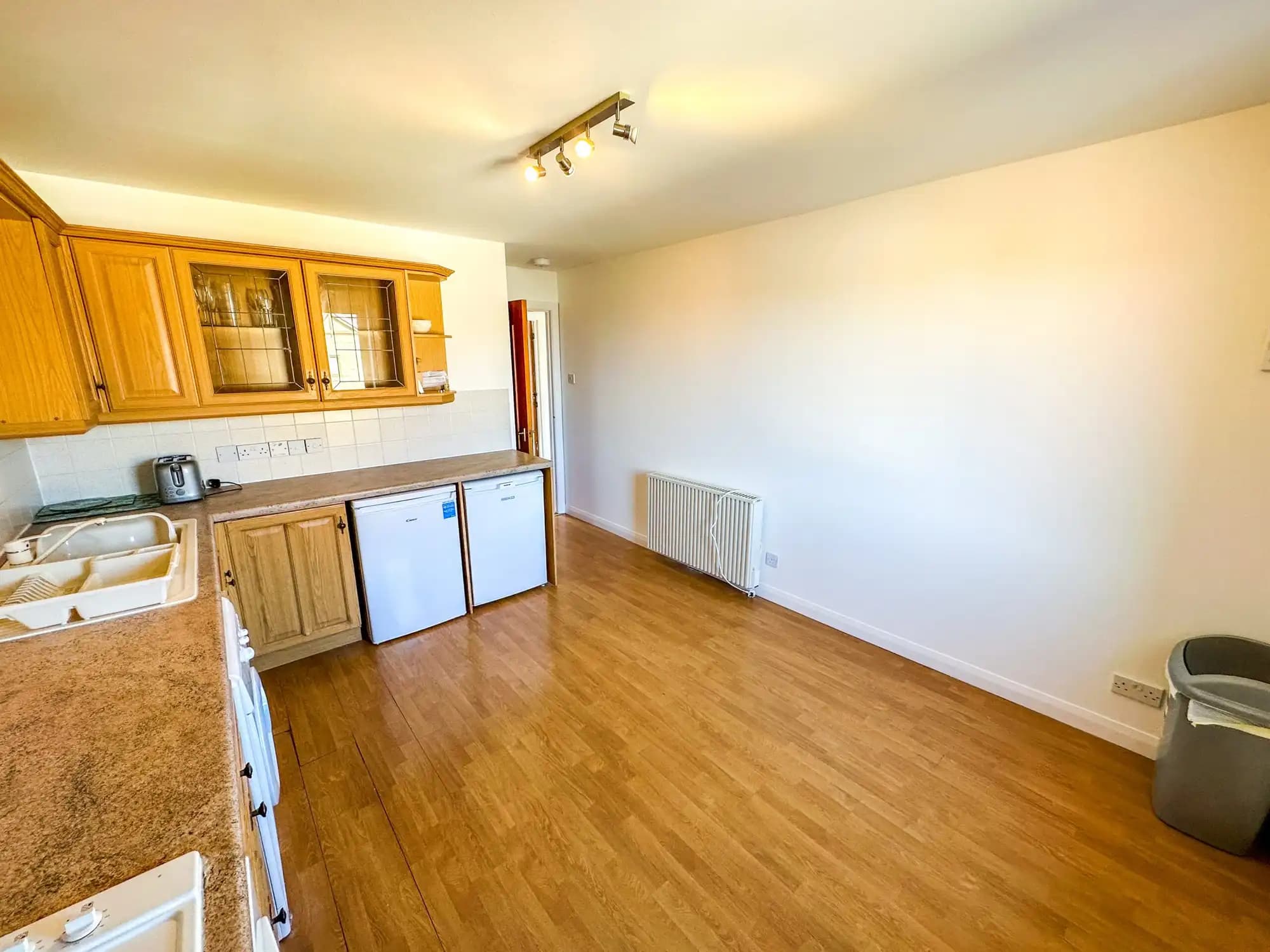 property photo 8 of 23