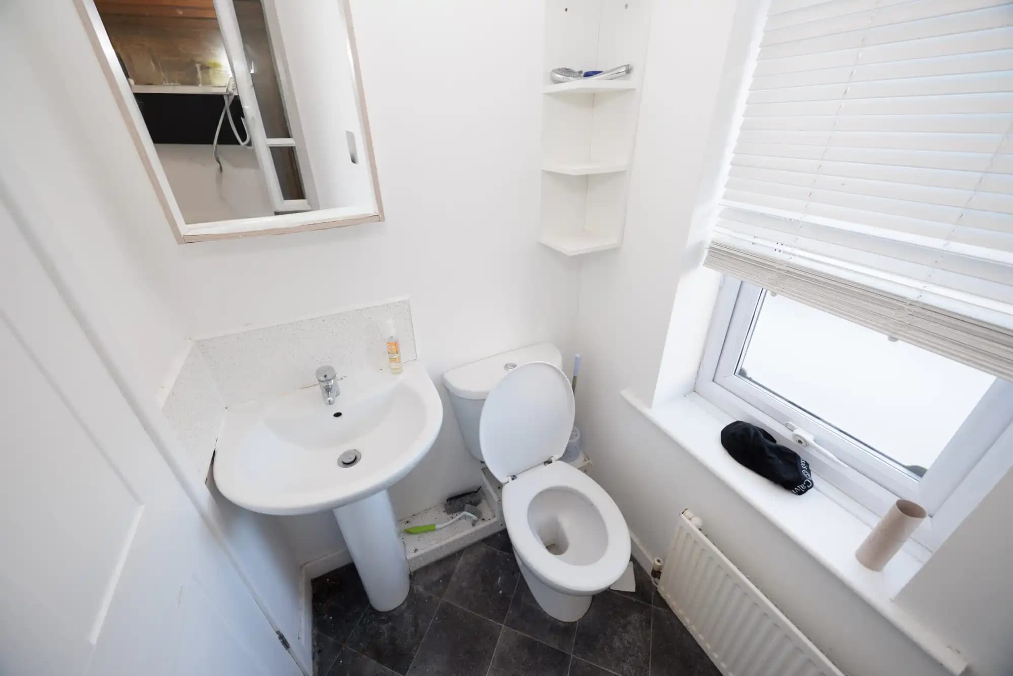 property photo 31 of 65