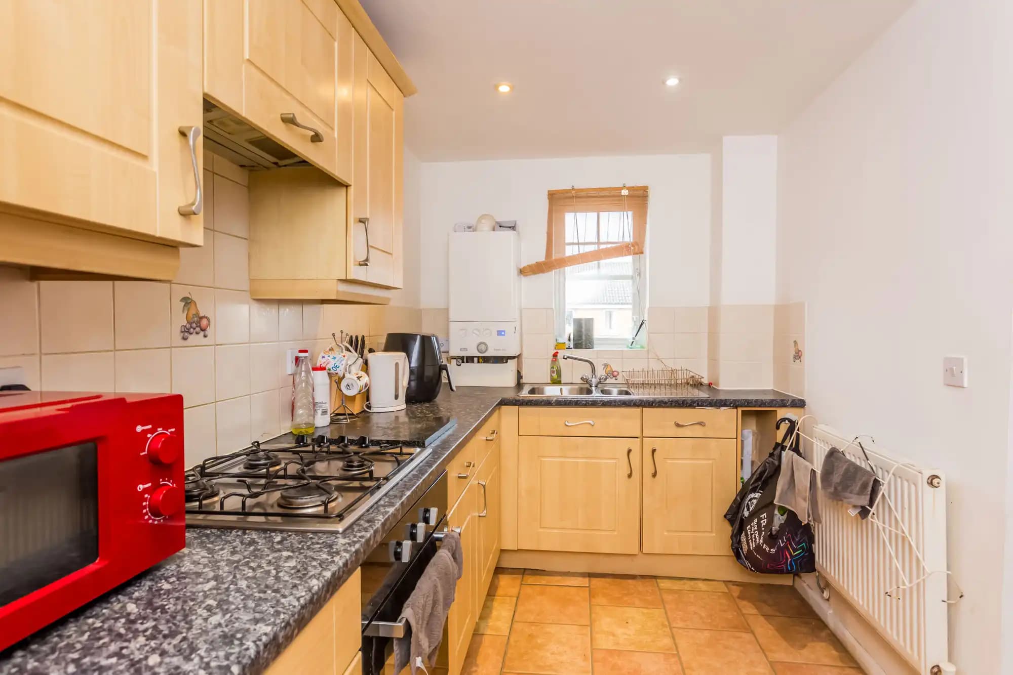 property photo 9 of 13