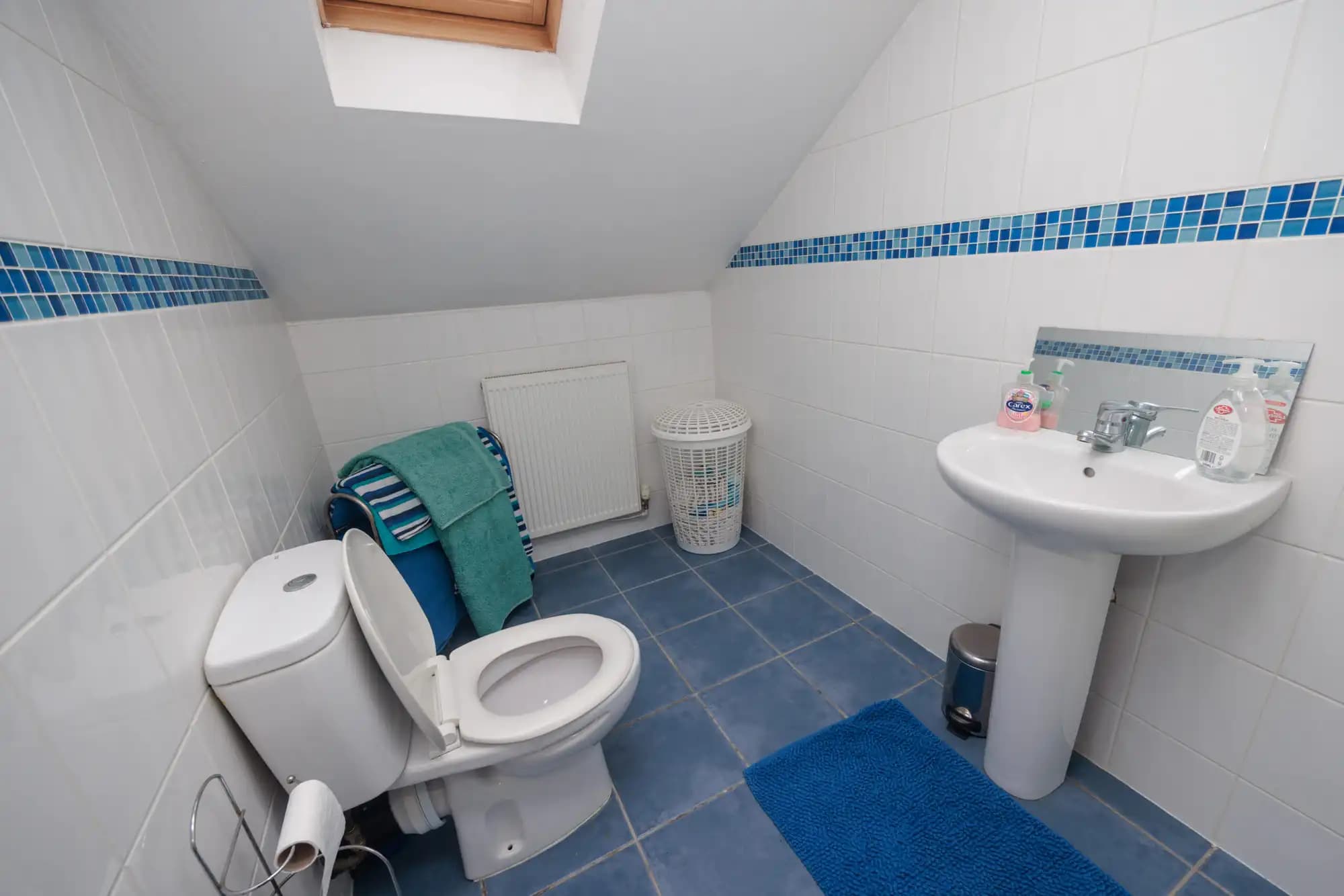 property photo 10 of 16