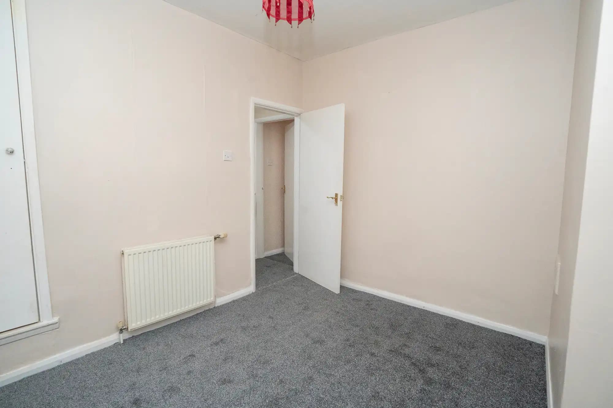 property photo 21 of 28