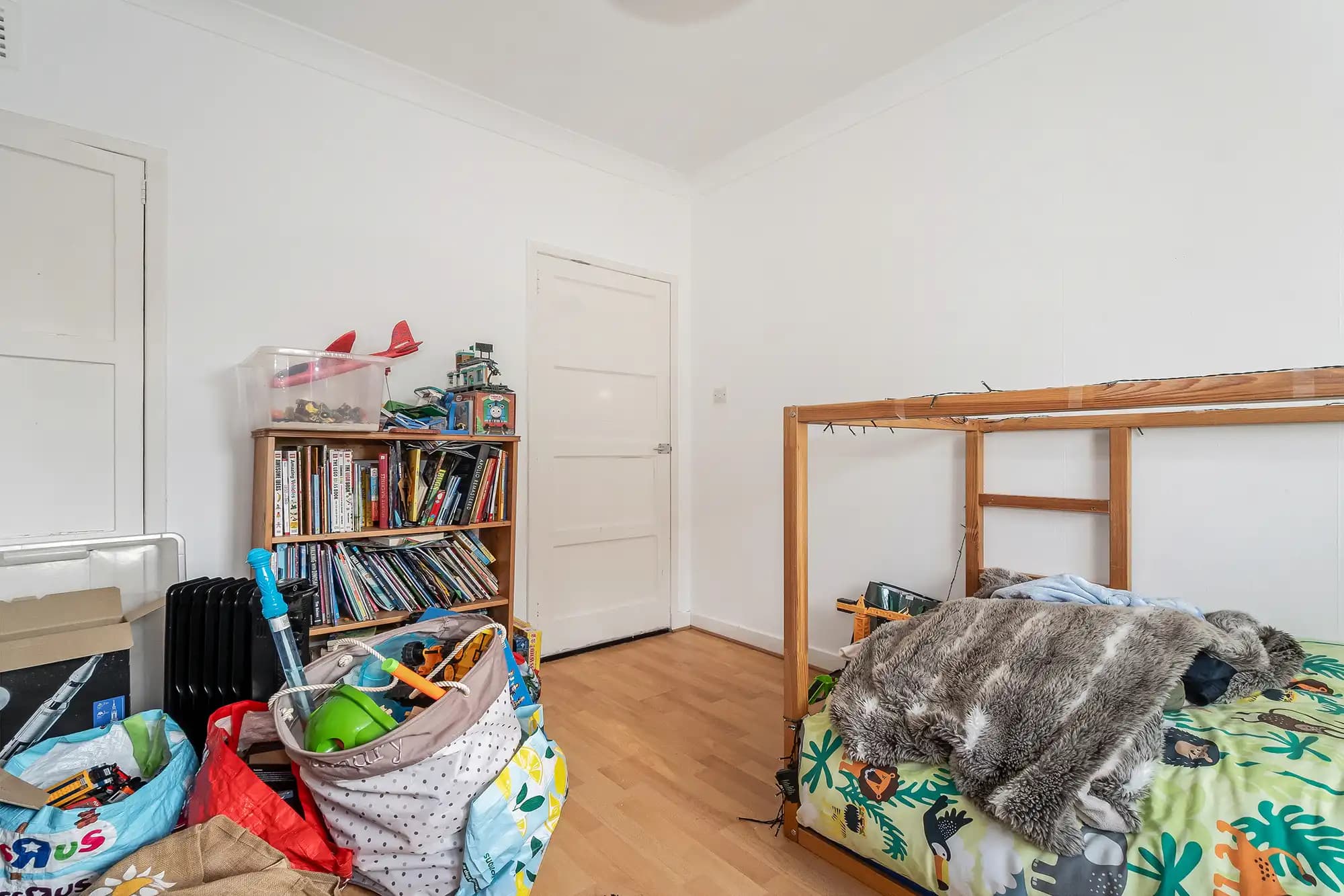 property photo 13 of 20