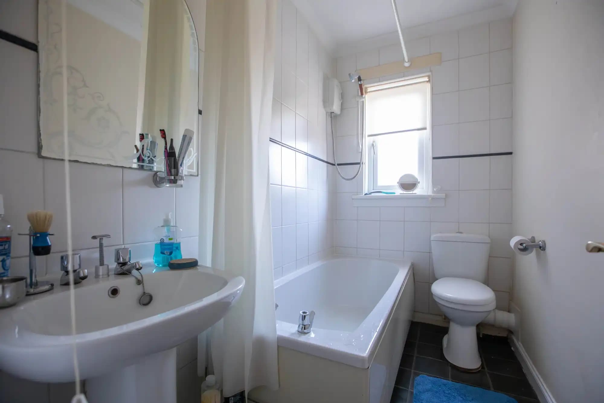 property photo 11 of 20