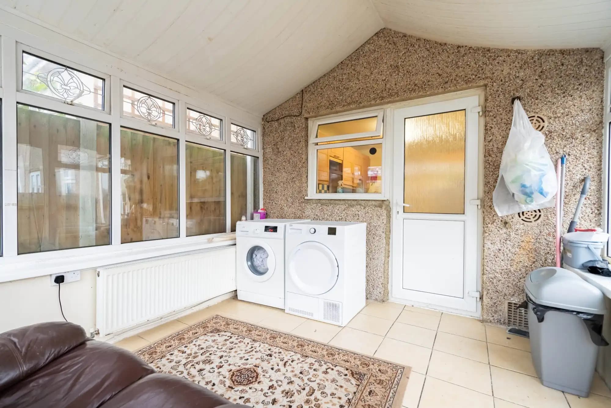 property photo 6 of 25