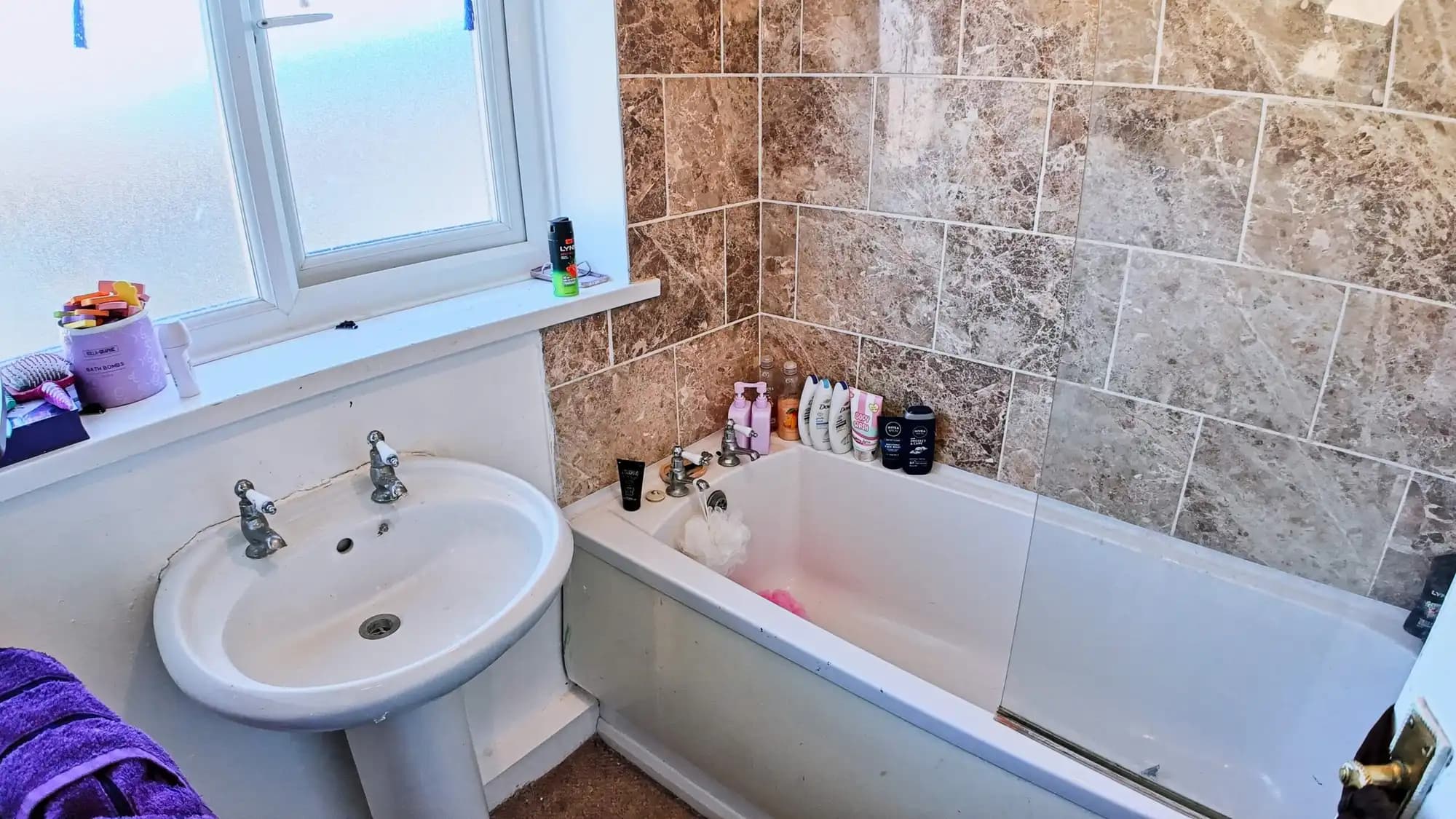 property photo 10 of 16