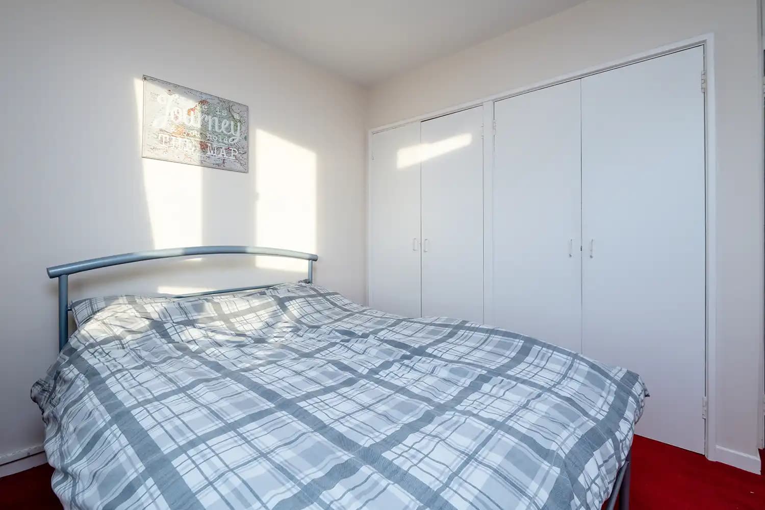 property photo 12 of 18