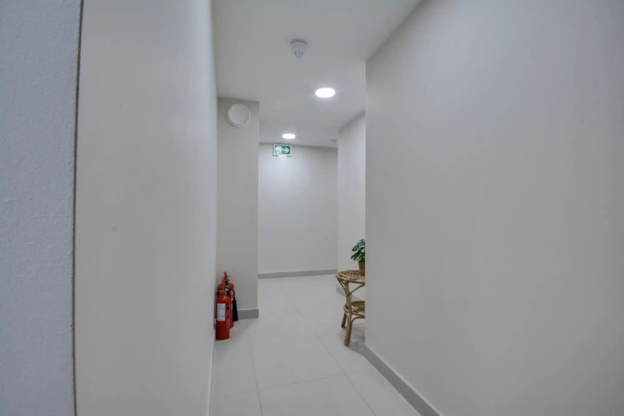 property photo 22 of 90