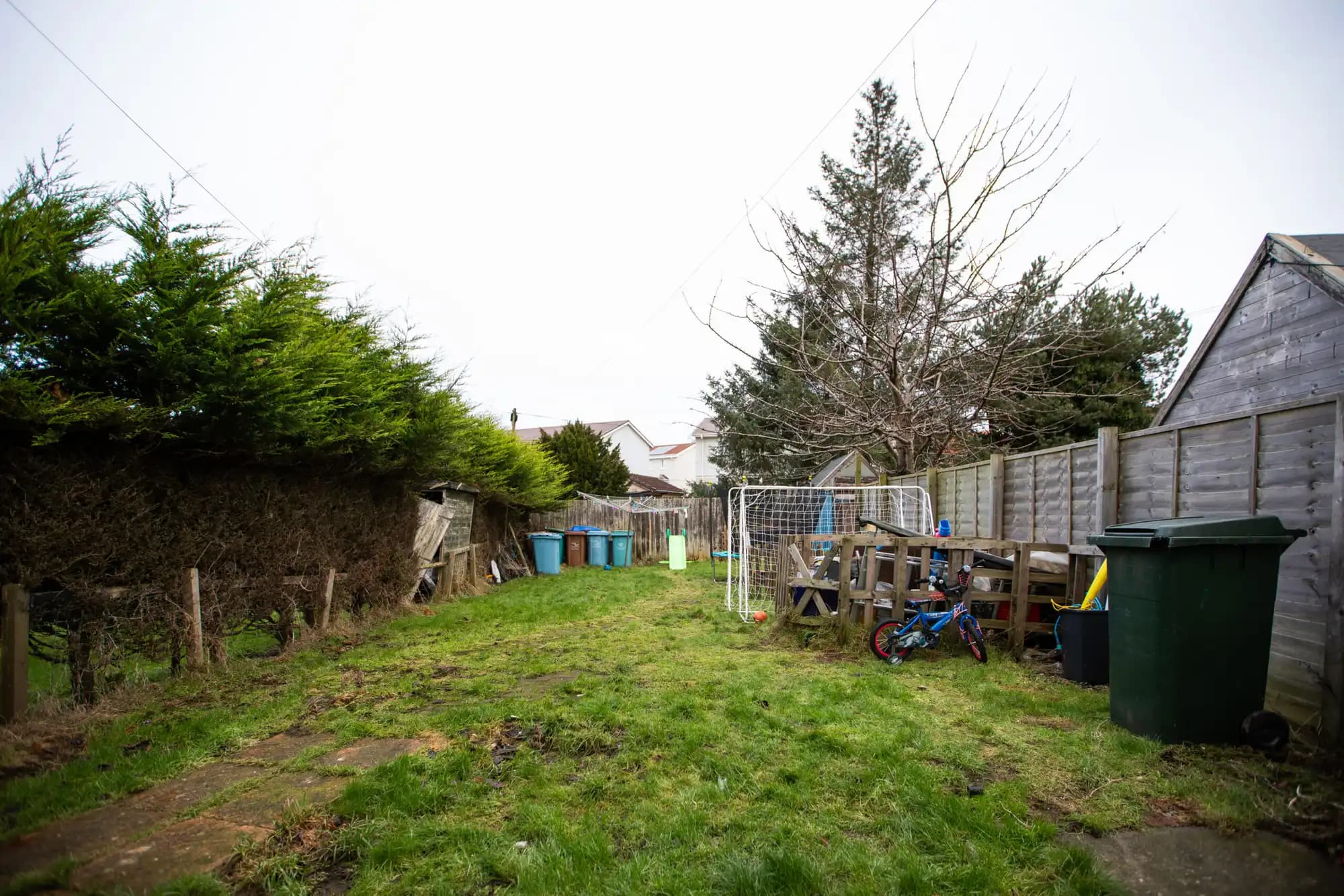 property photo 11 of 32