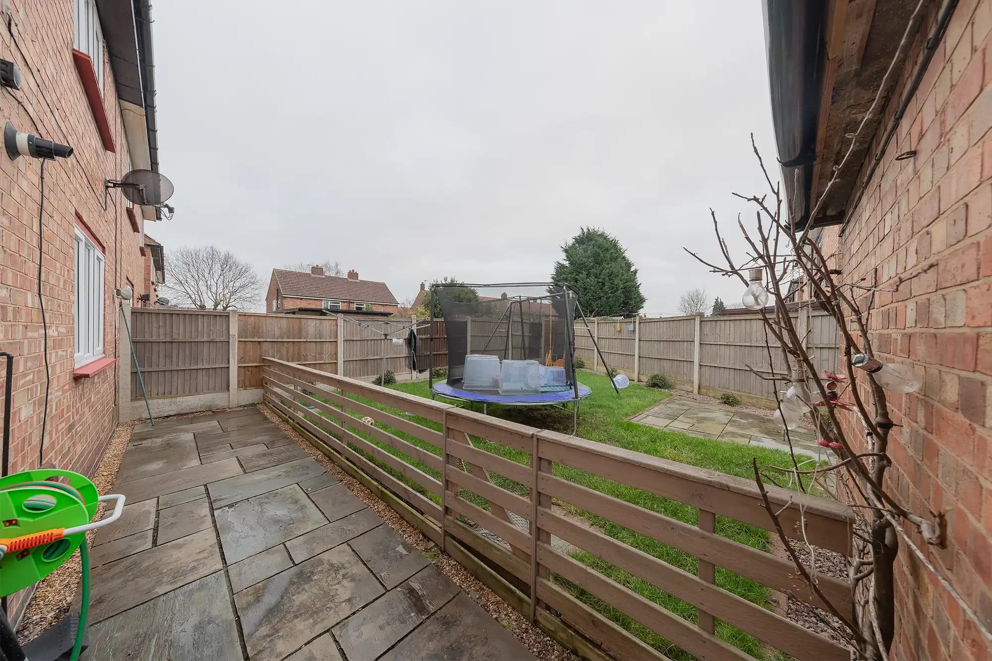 property photo 18 of 25