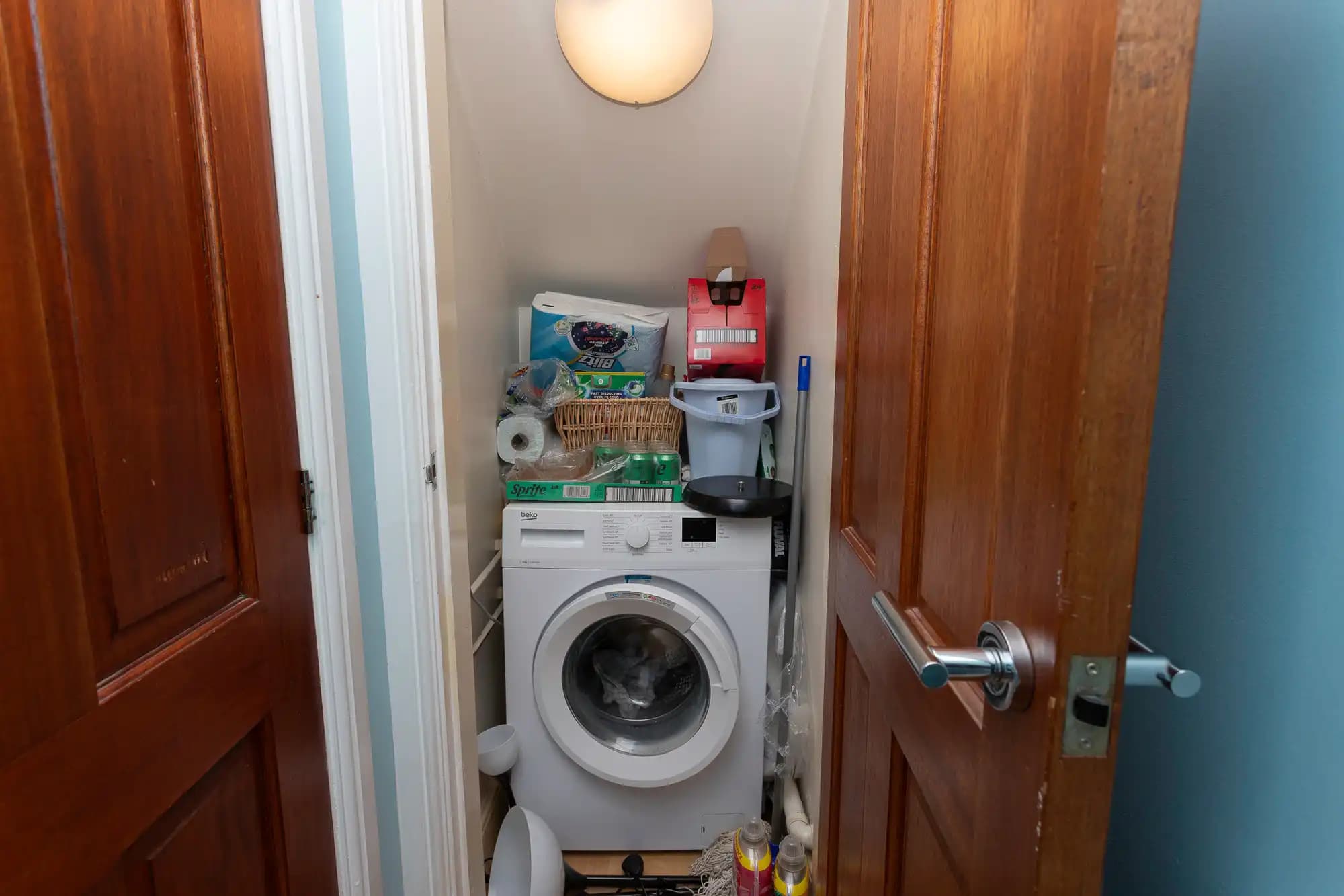 property photo 11 of 22