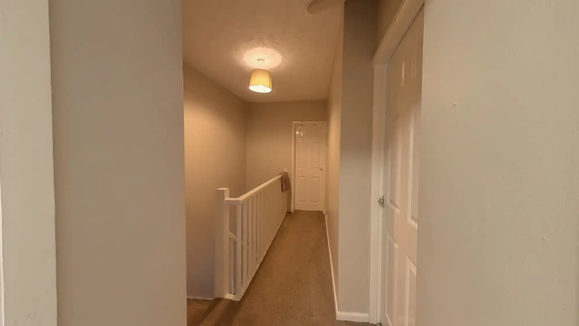 property photo 11 of 17