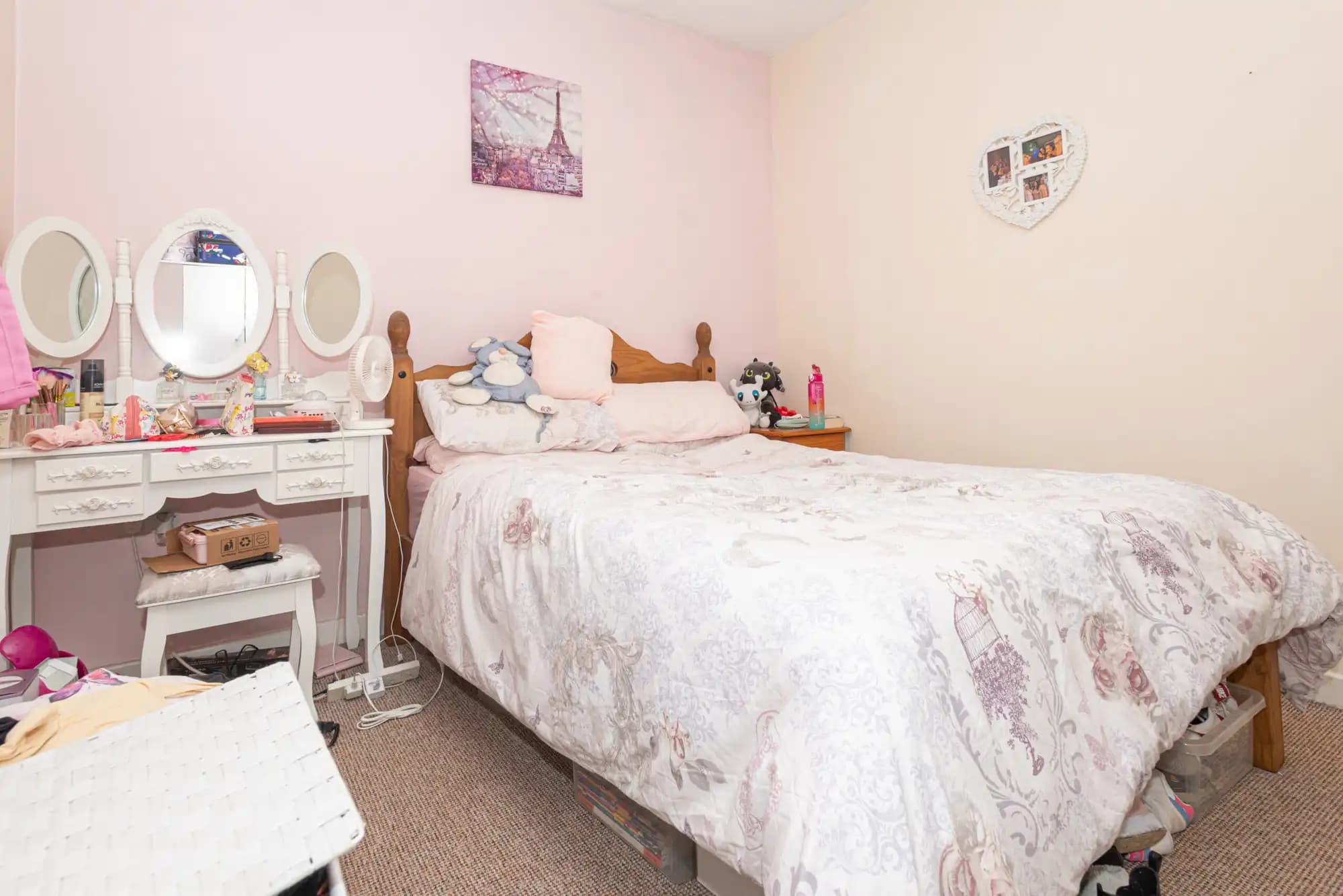 property photo 15 of 17