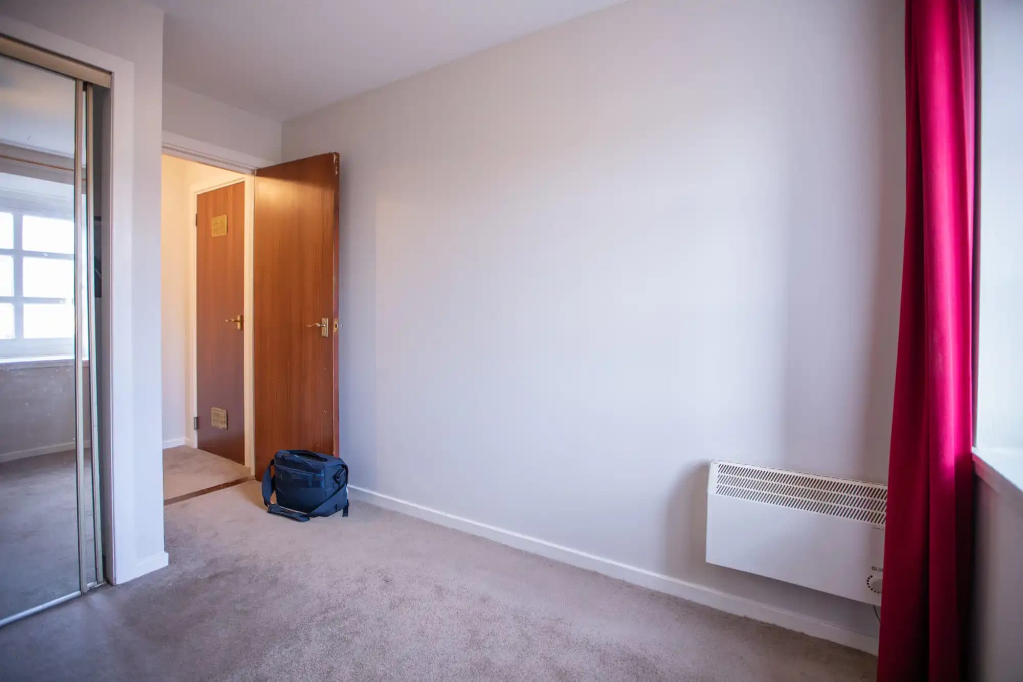 property photo 17 of 37