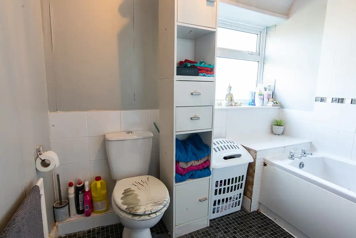 property photo 12 of 19