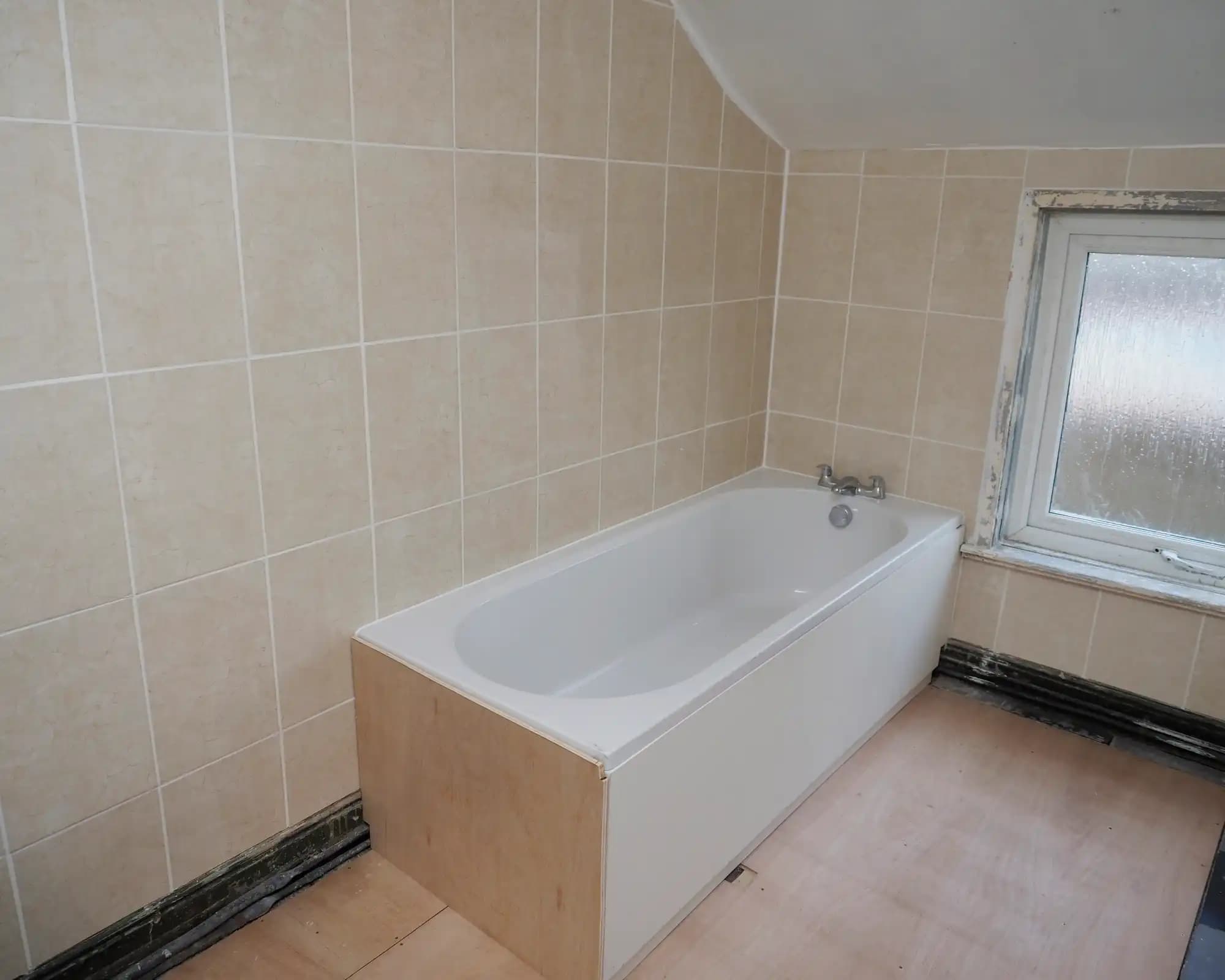 property photo 10 of 23