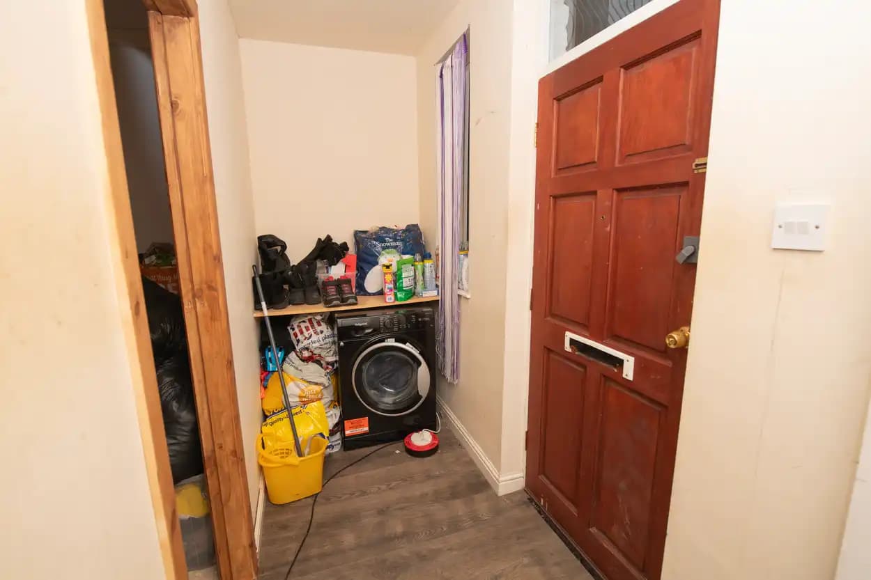 property photo 20 of 24