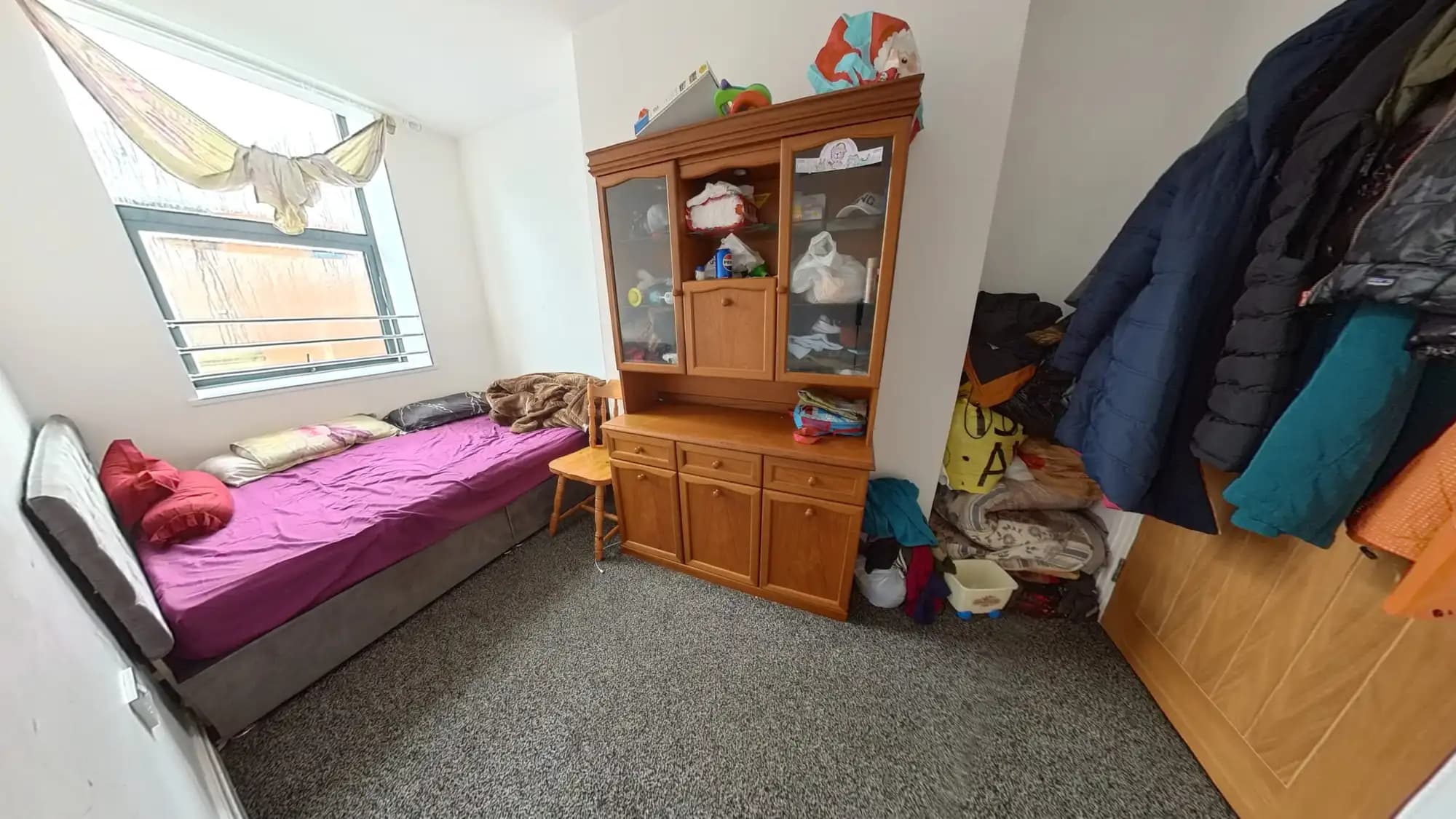 property photo 3 of 36