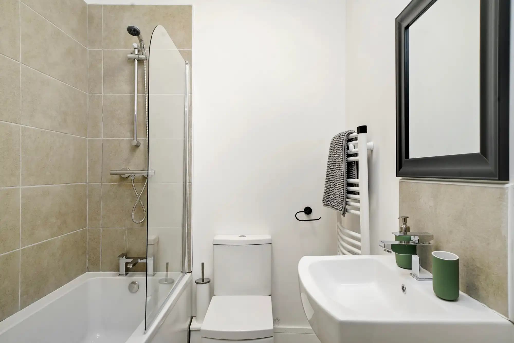 property photo 125 of 128