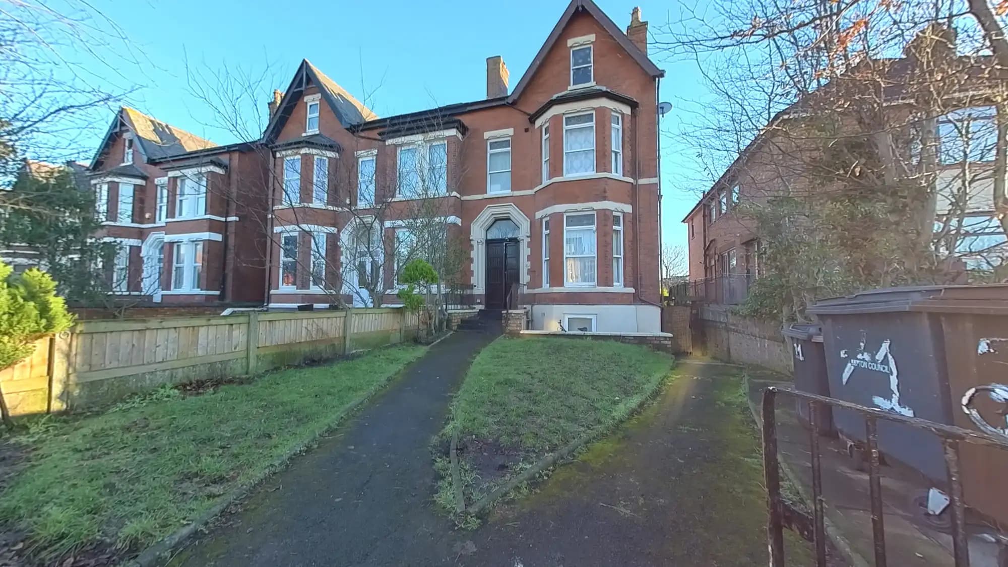 property photo 6 of 53