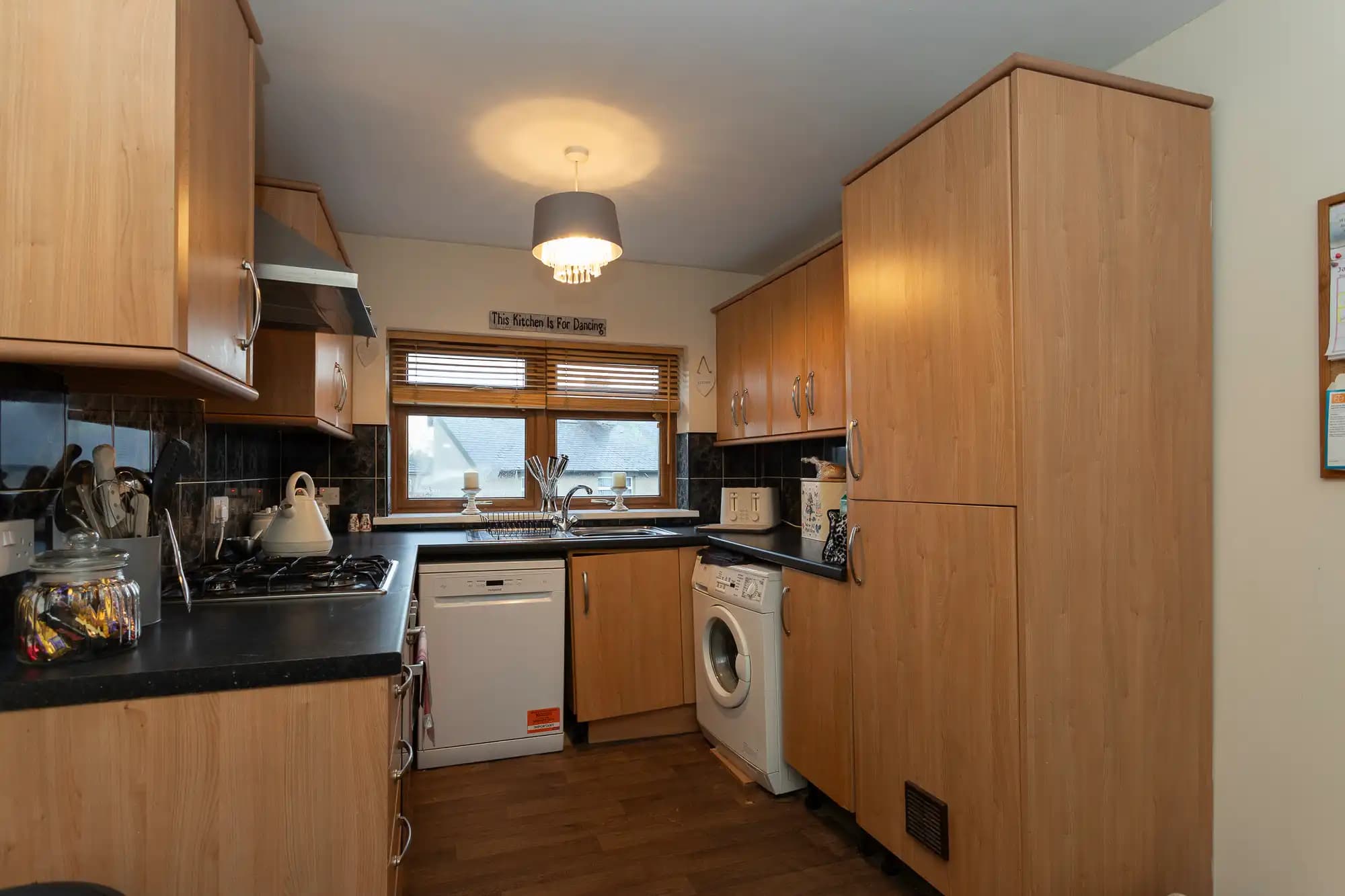property photo 5 of 17