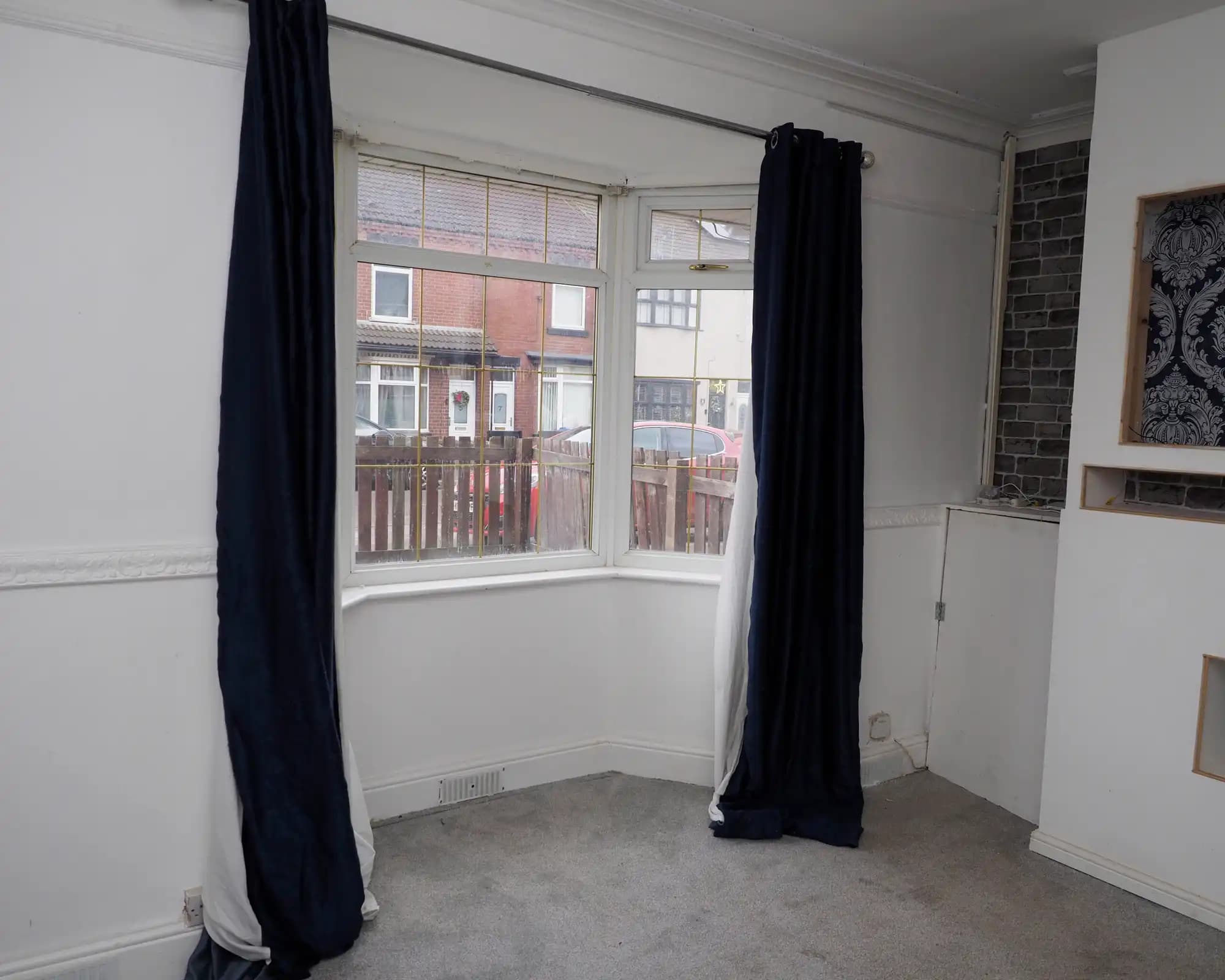 property photo 5 of 23