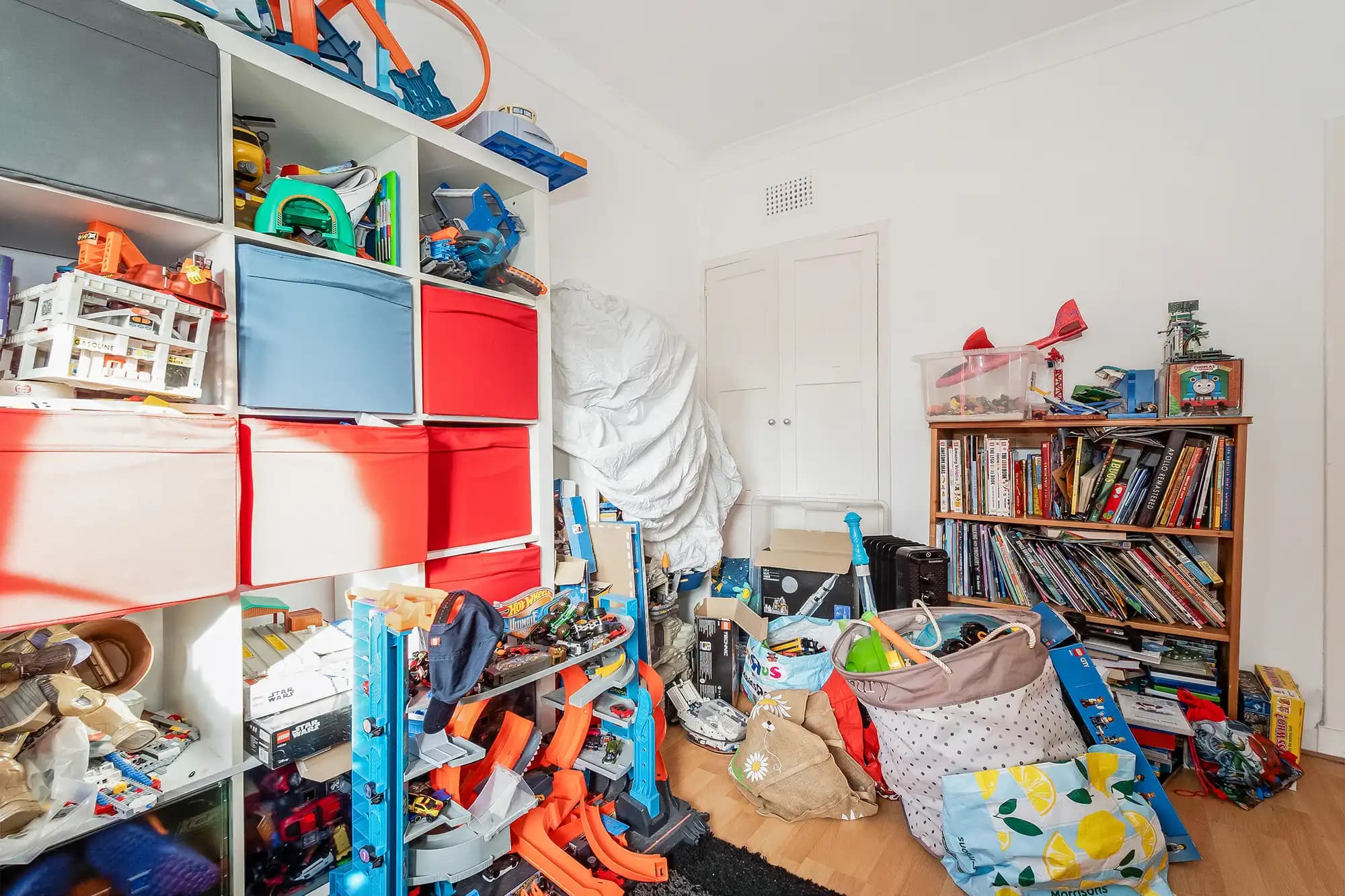 property photo 2 of 20
