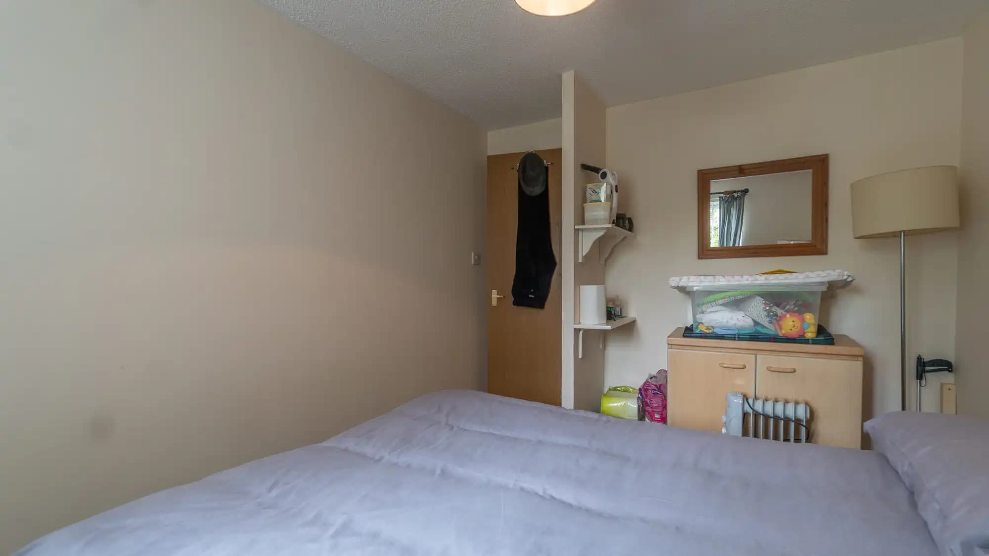 property photo 12 of 17