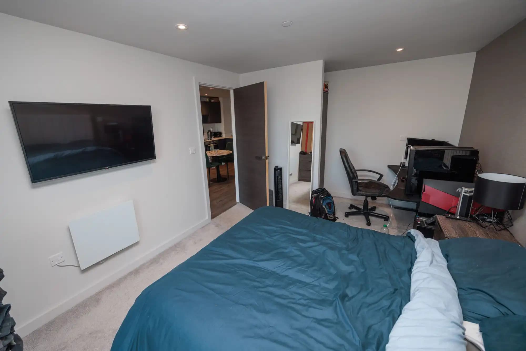 property photo 15 of 17