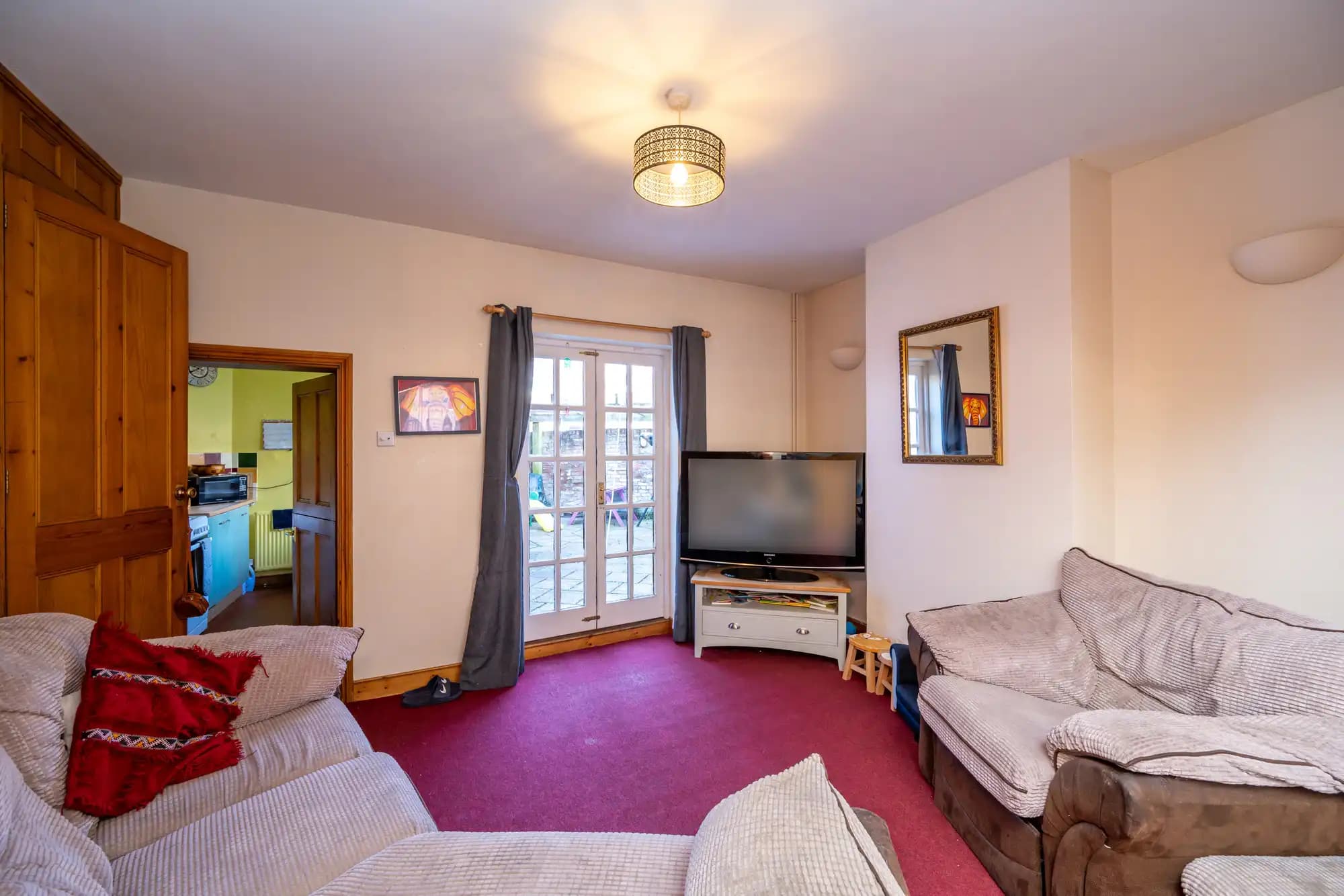 property photo 8 of 42