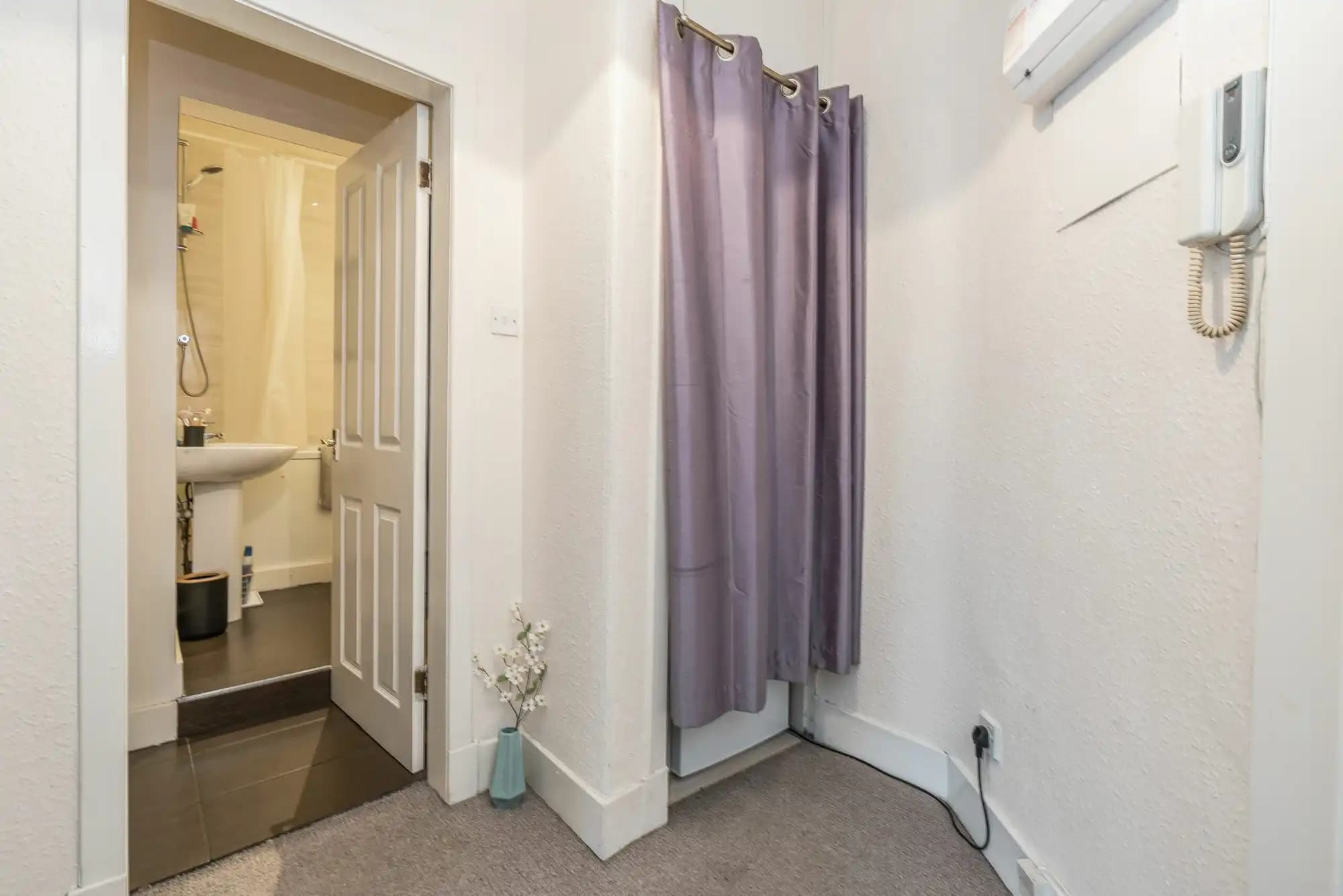 property photo 12 of 15