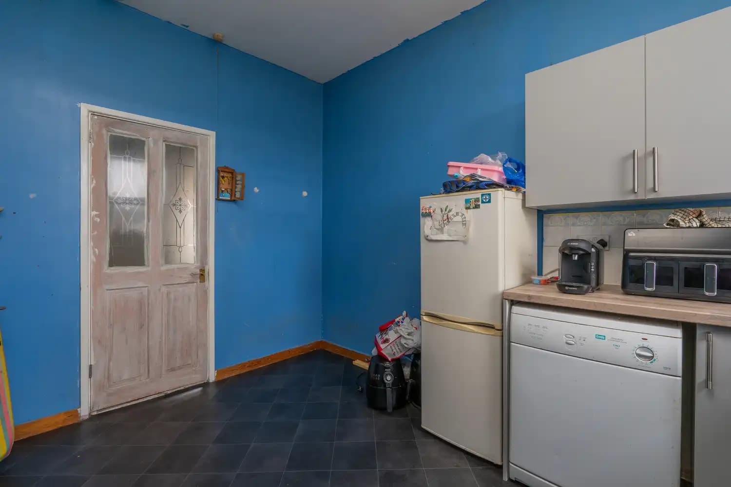 property photo 12 of 16