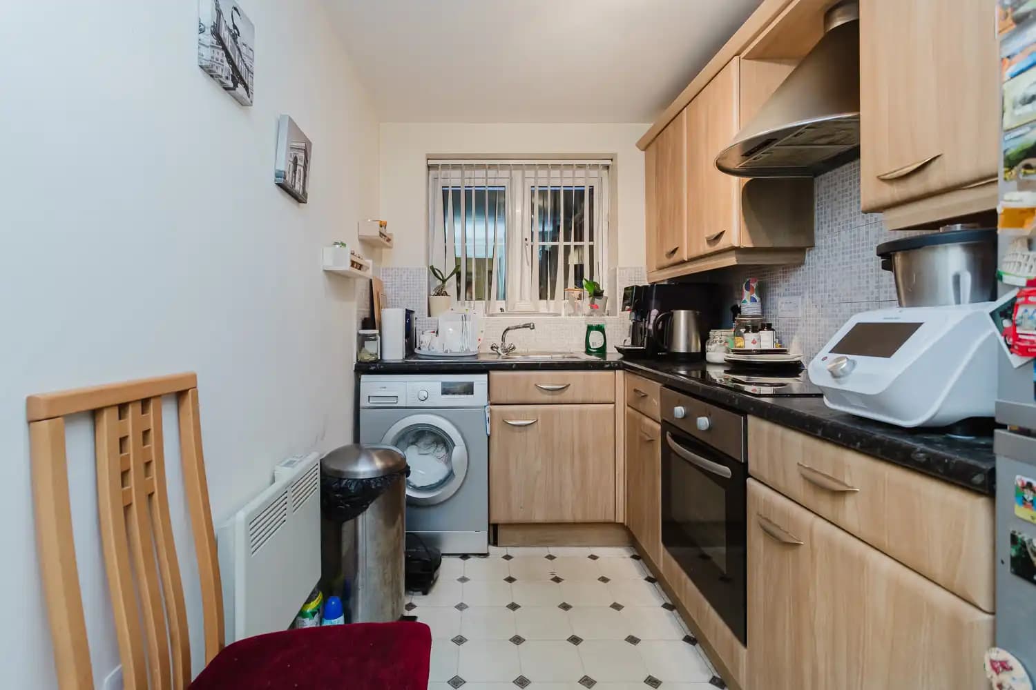property photo 14 of 17