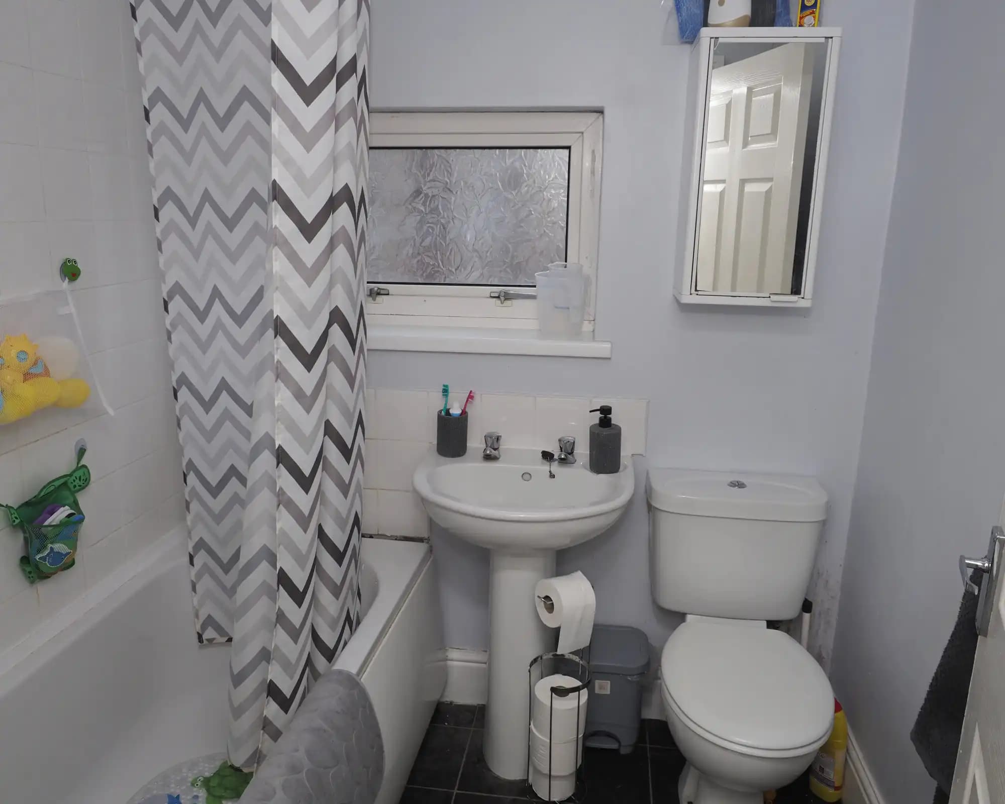 property photo 16 of 22
