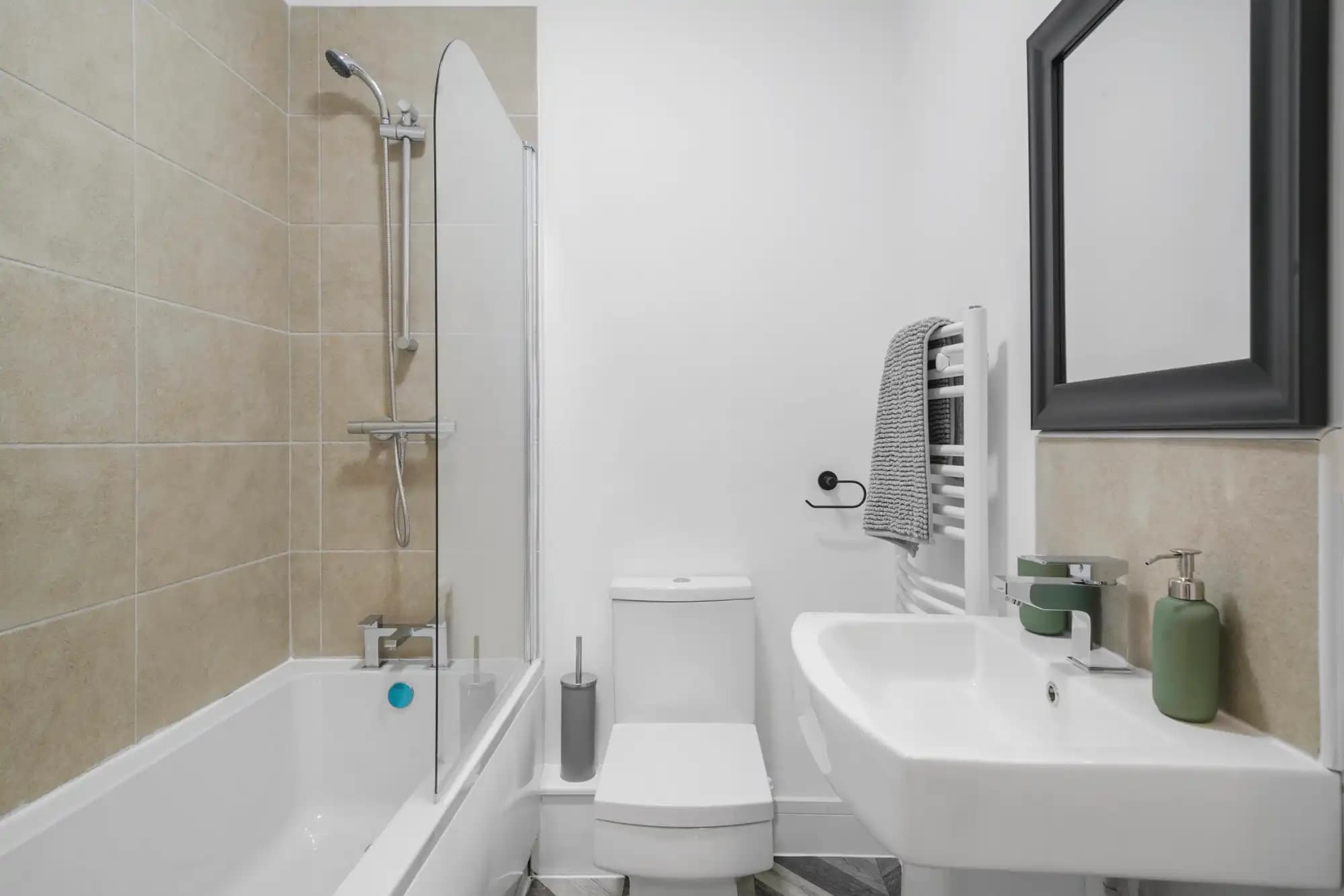 property photo 38 of 128