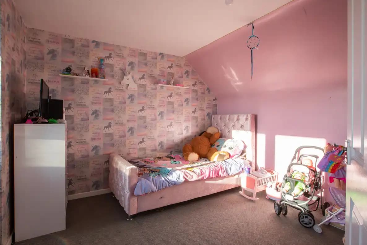 property photo 33 of 35