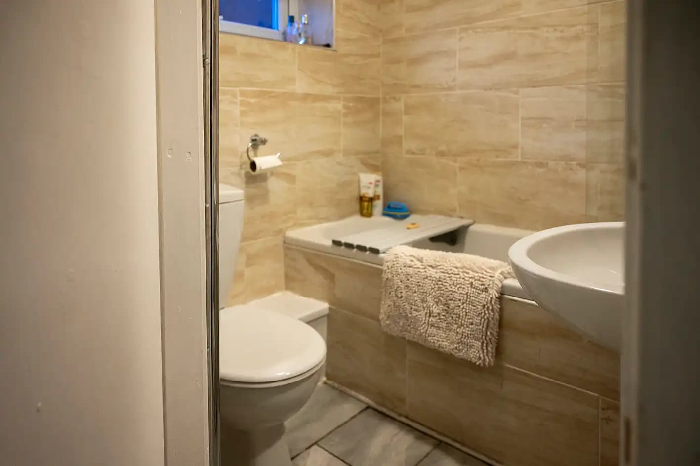property photo 23 of 27