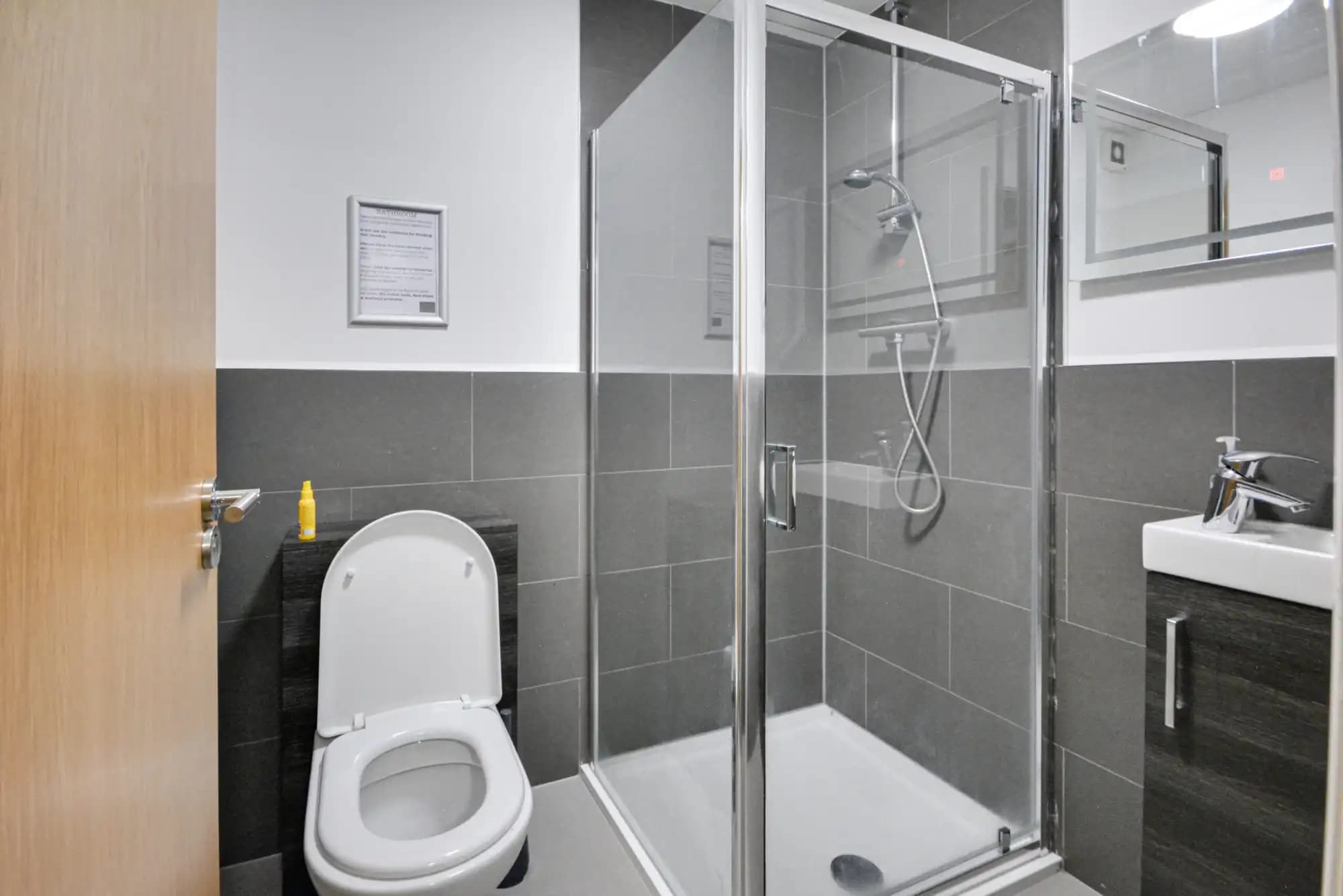 property photo 51 of 90