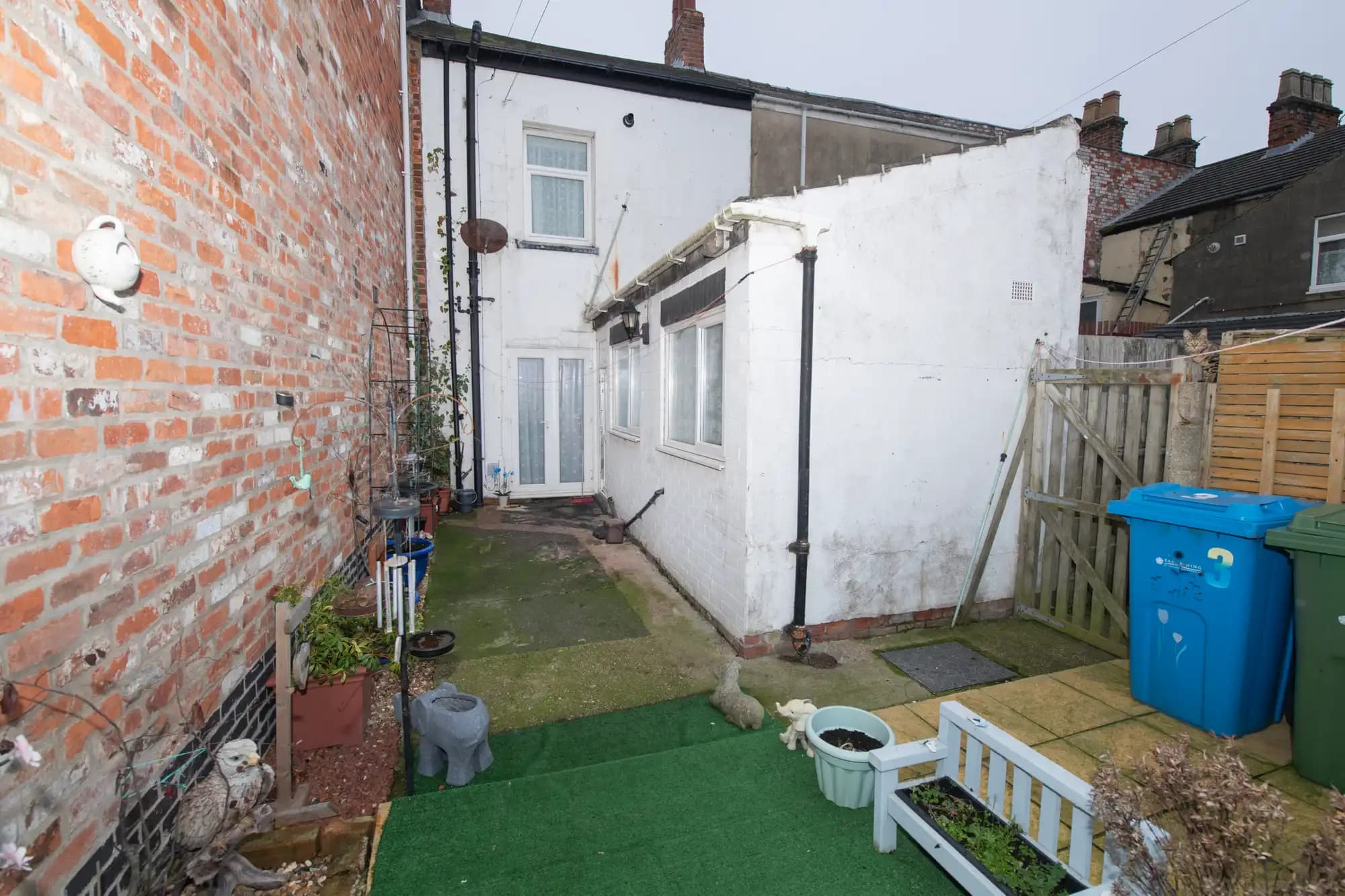 property photo 13 of 22