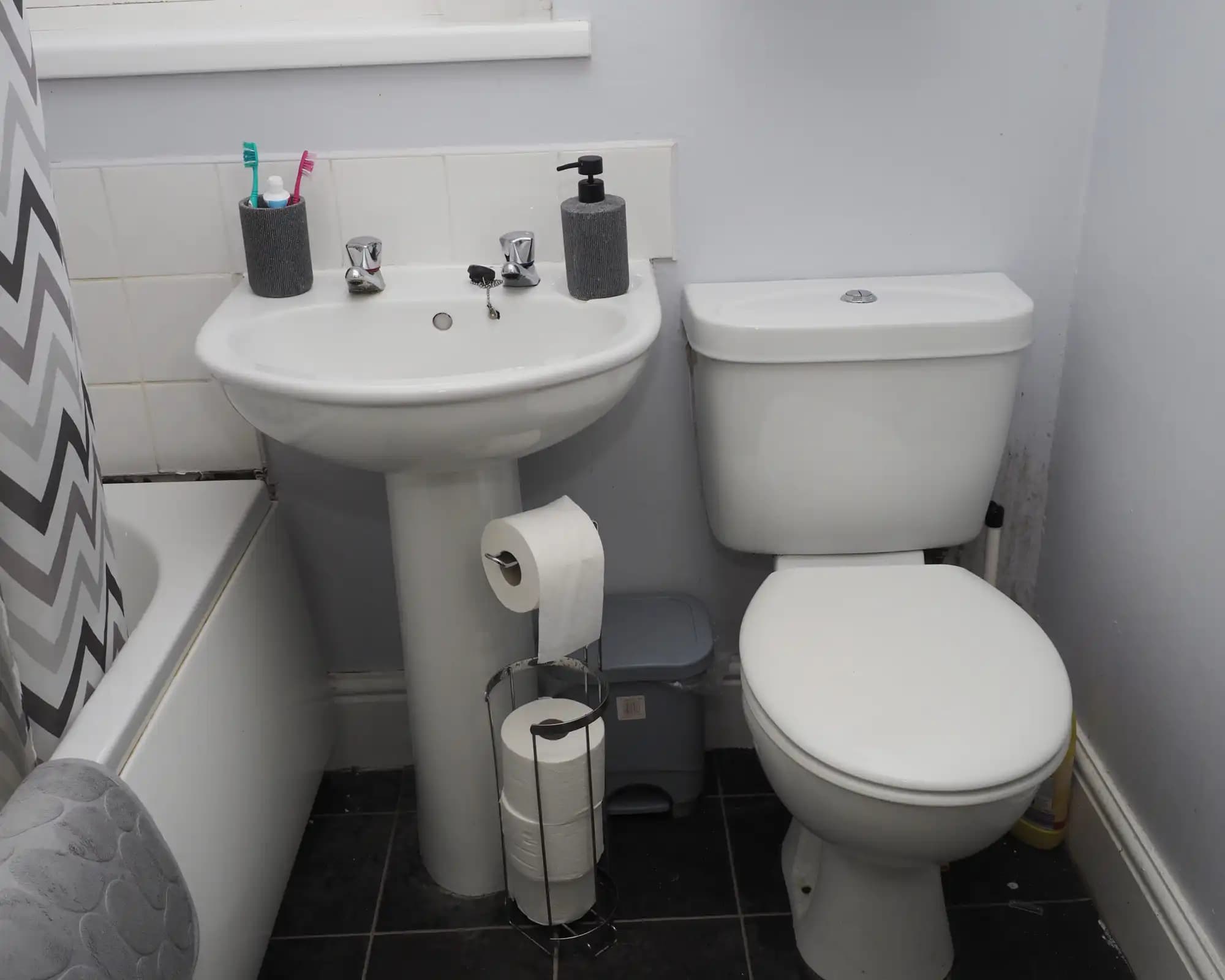 property photo 11 of 22