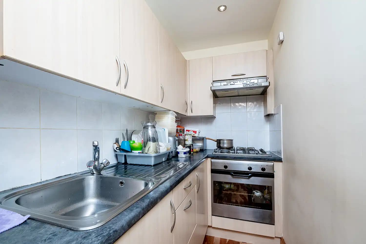 property photo 6 of 14