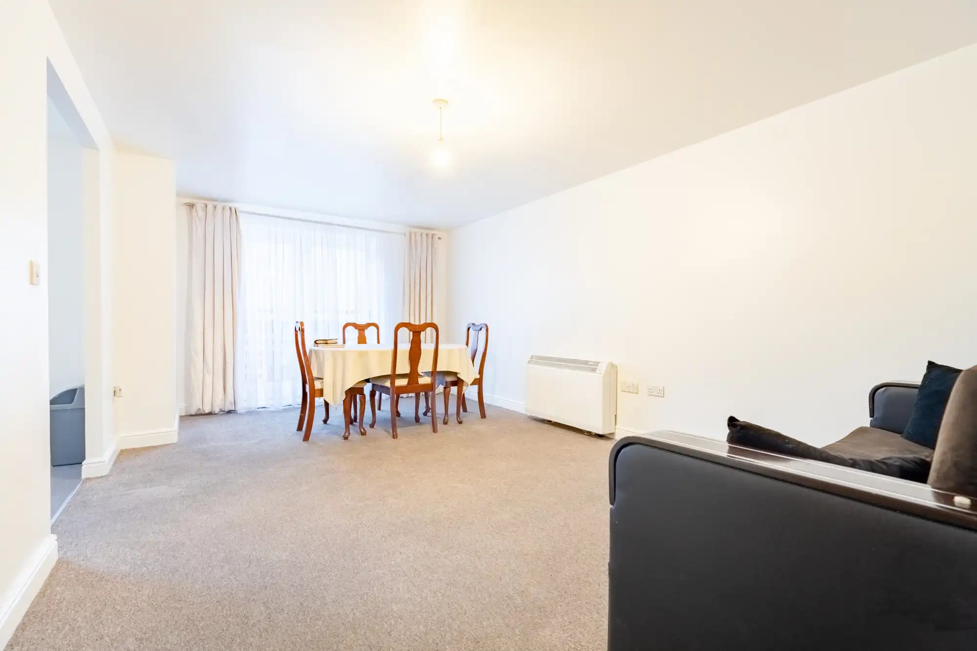 property photo 6 of 26