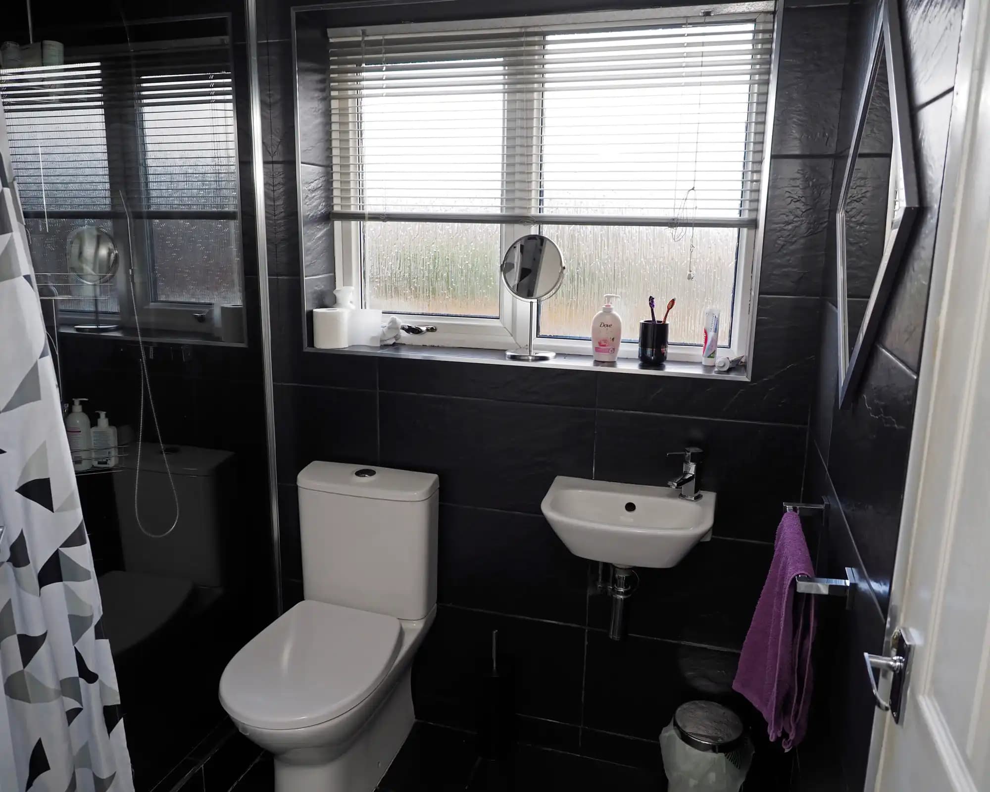 property photo 11 of 22