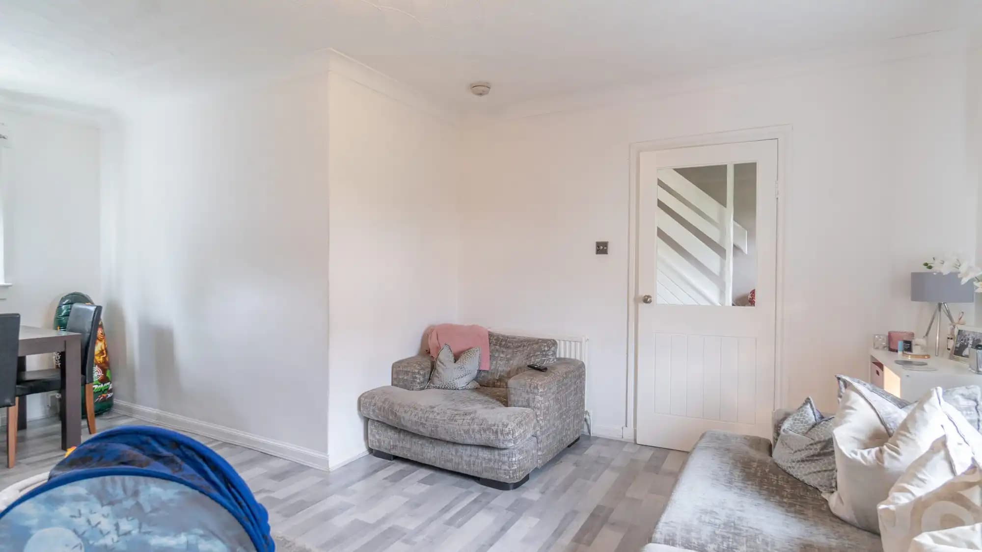 property photo 1 of 32