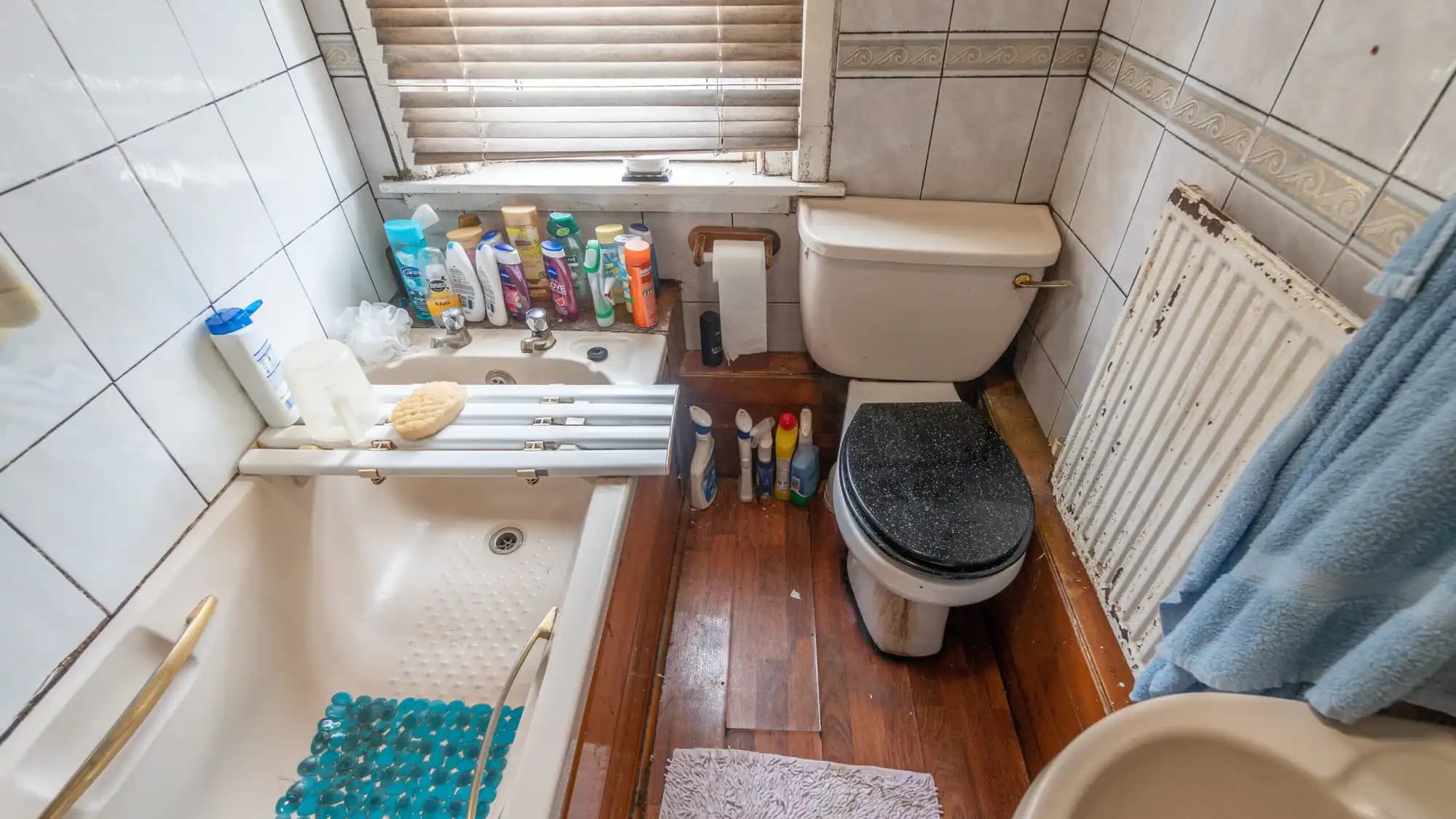 property photo 12 of 22