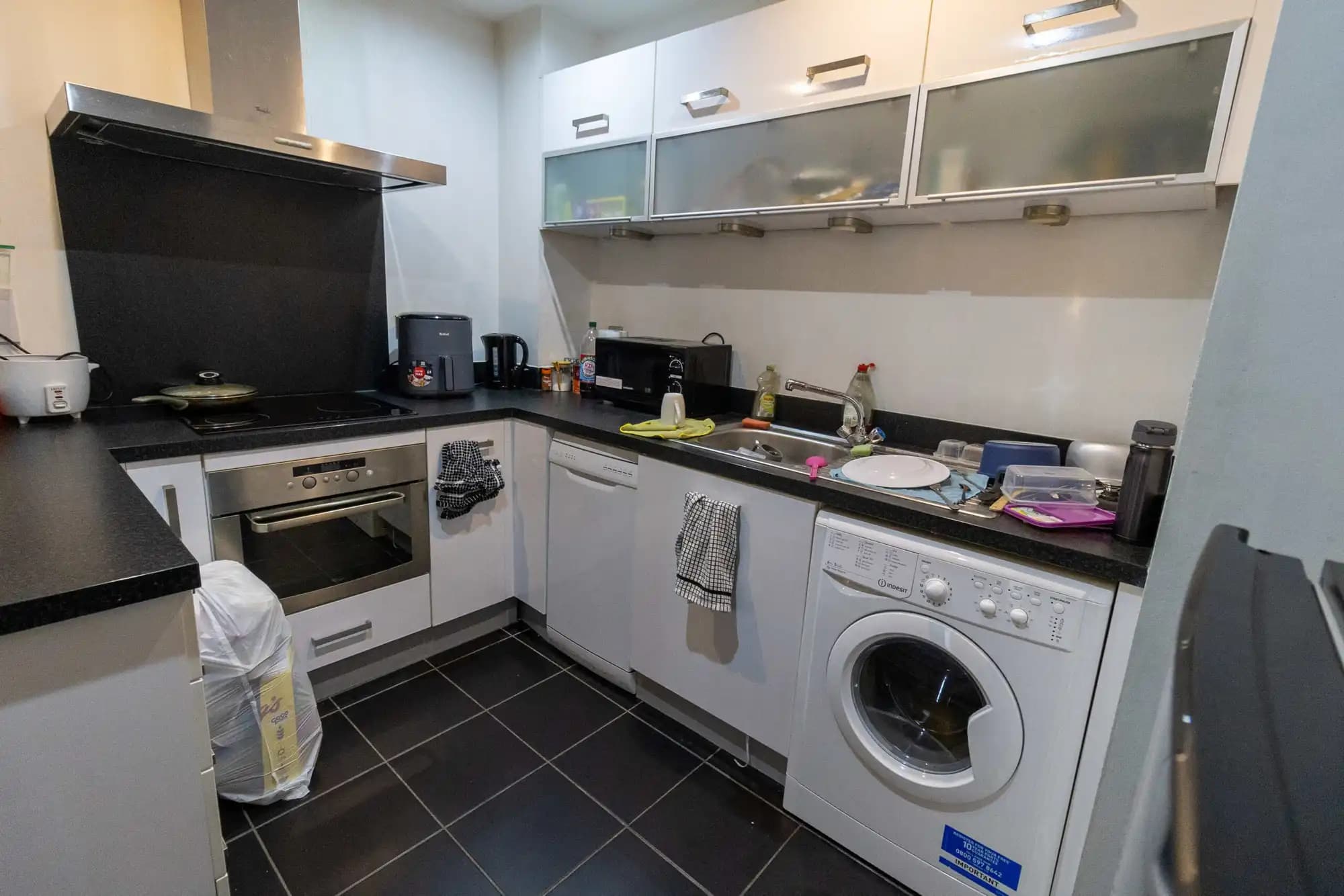 property photo 5 of 13